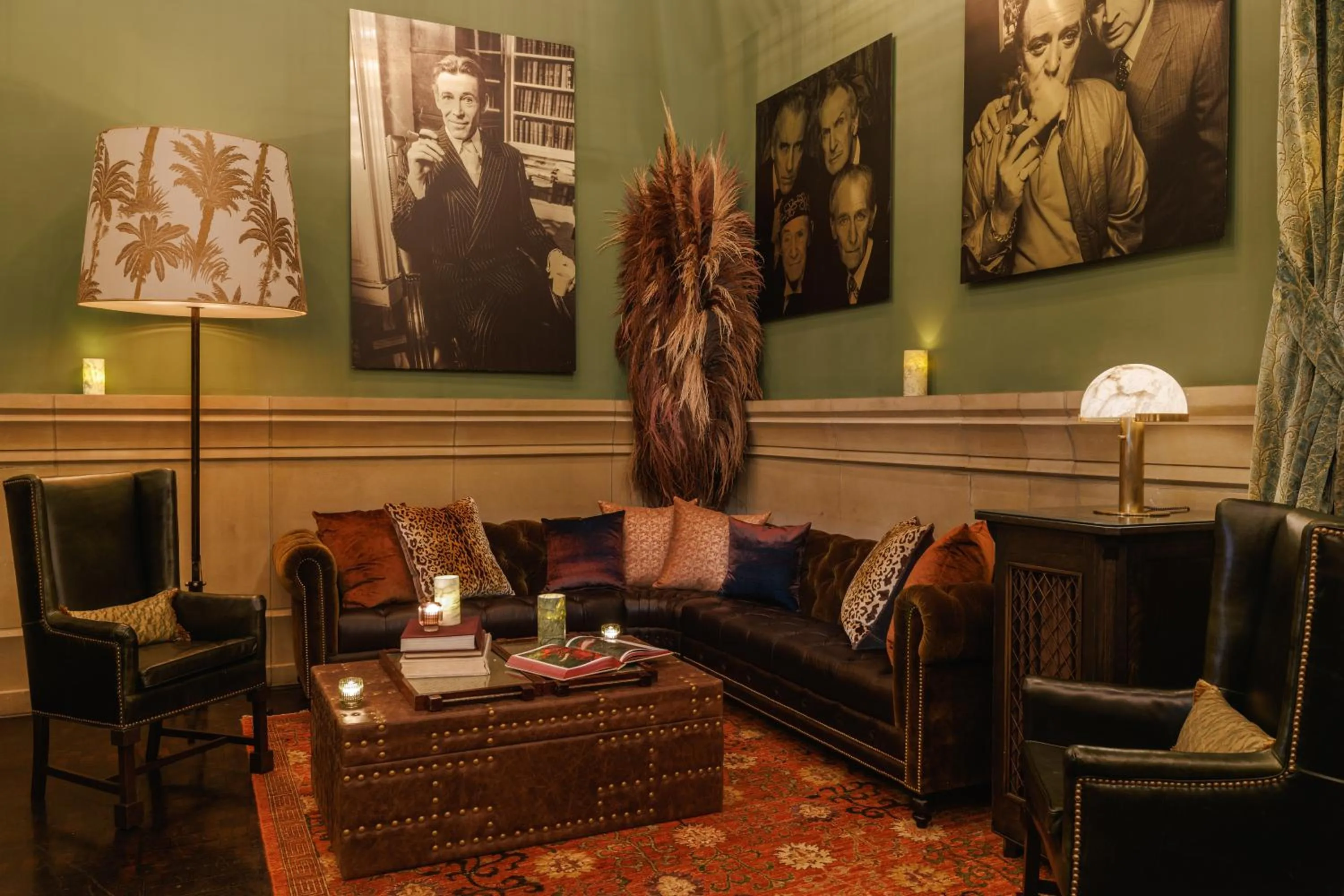 Restaurant/places to eat in Soho Grand Hotel