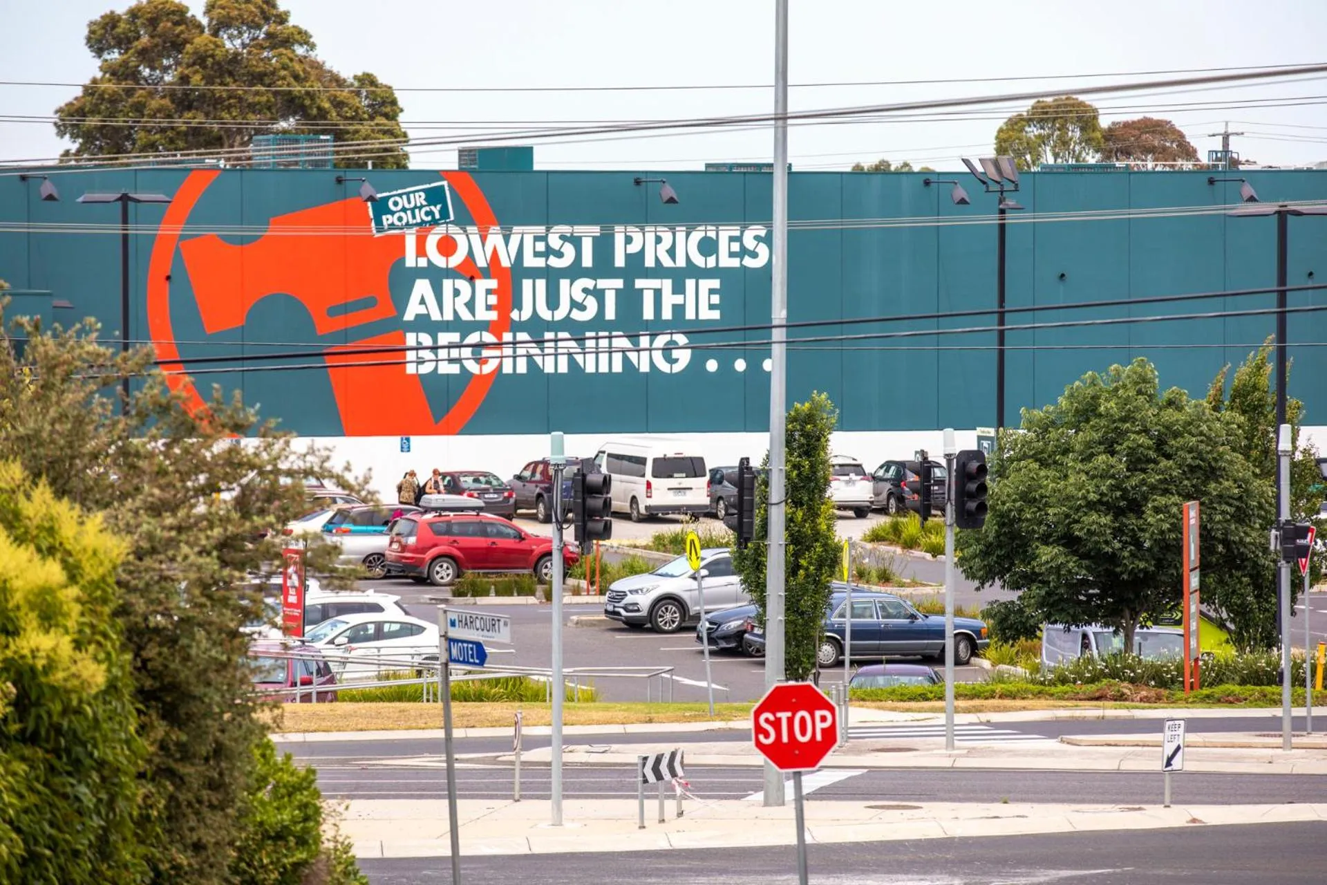 Shopping Area in The Mulgrave Motel