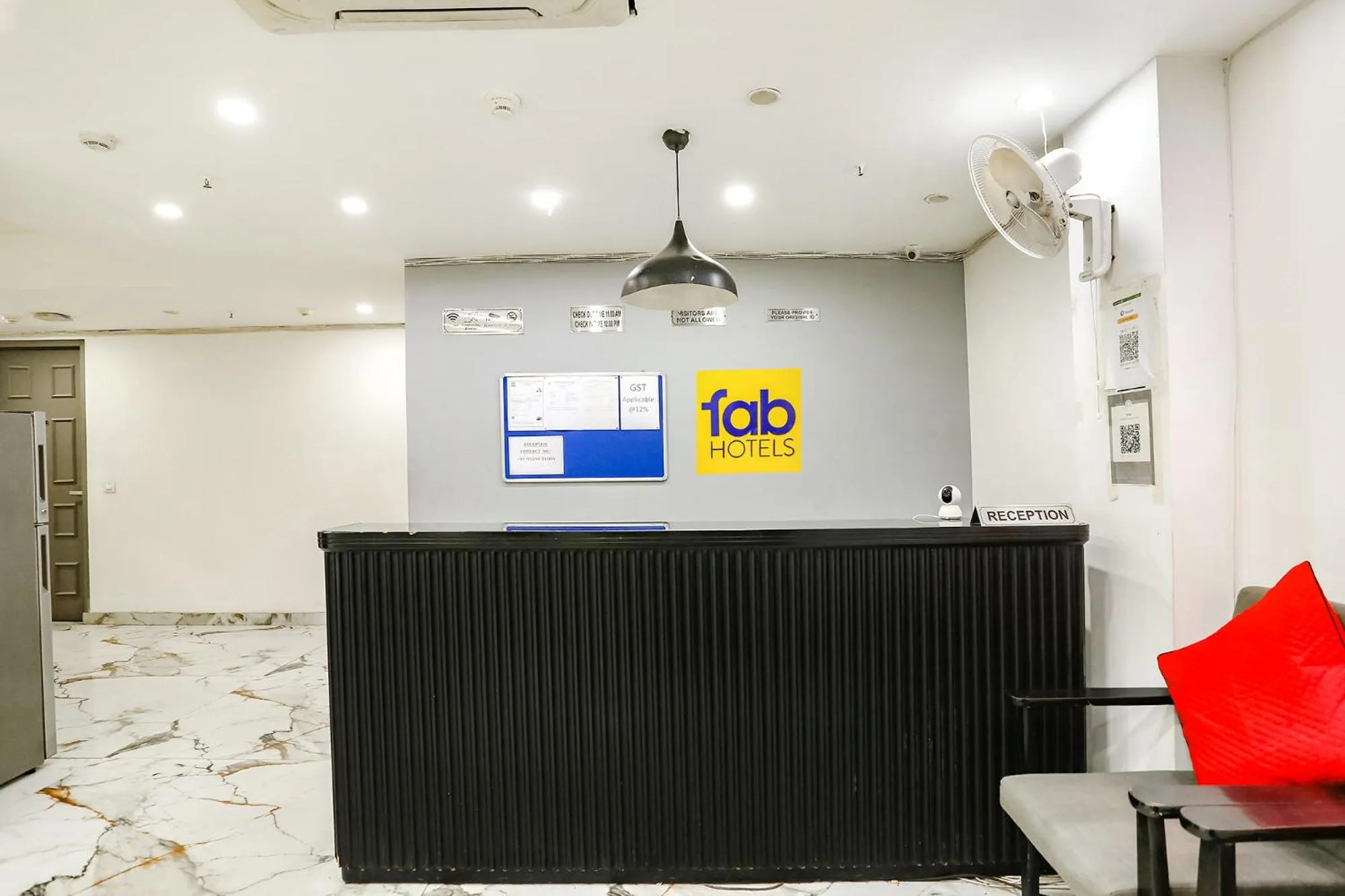 Lobby or reception in FabHotel Vat