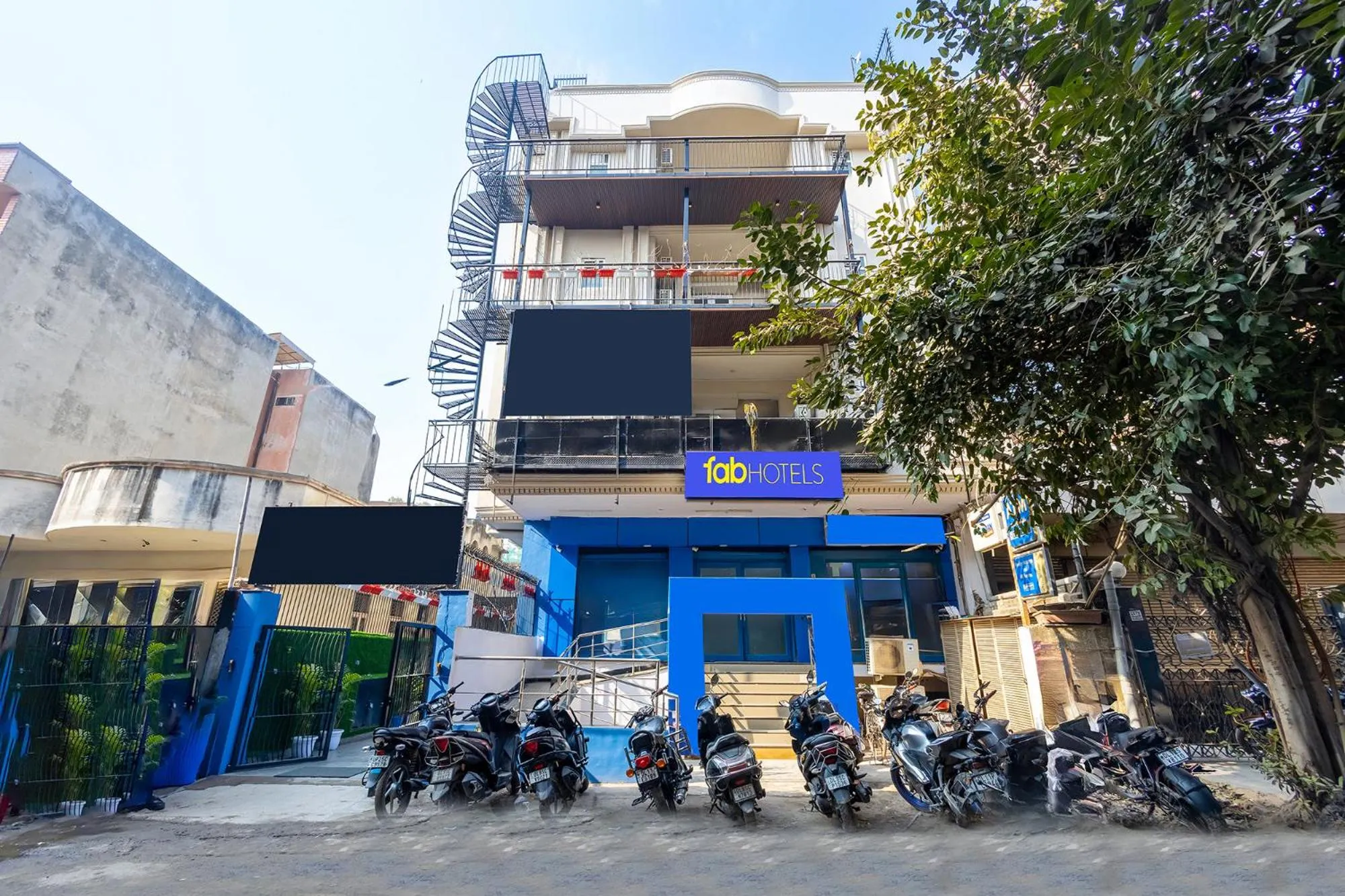 Property building in FabHotel Vat