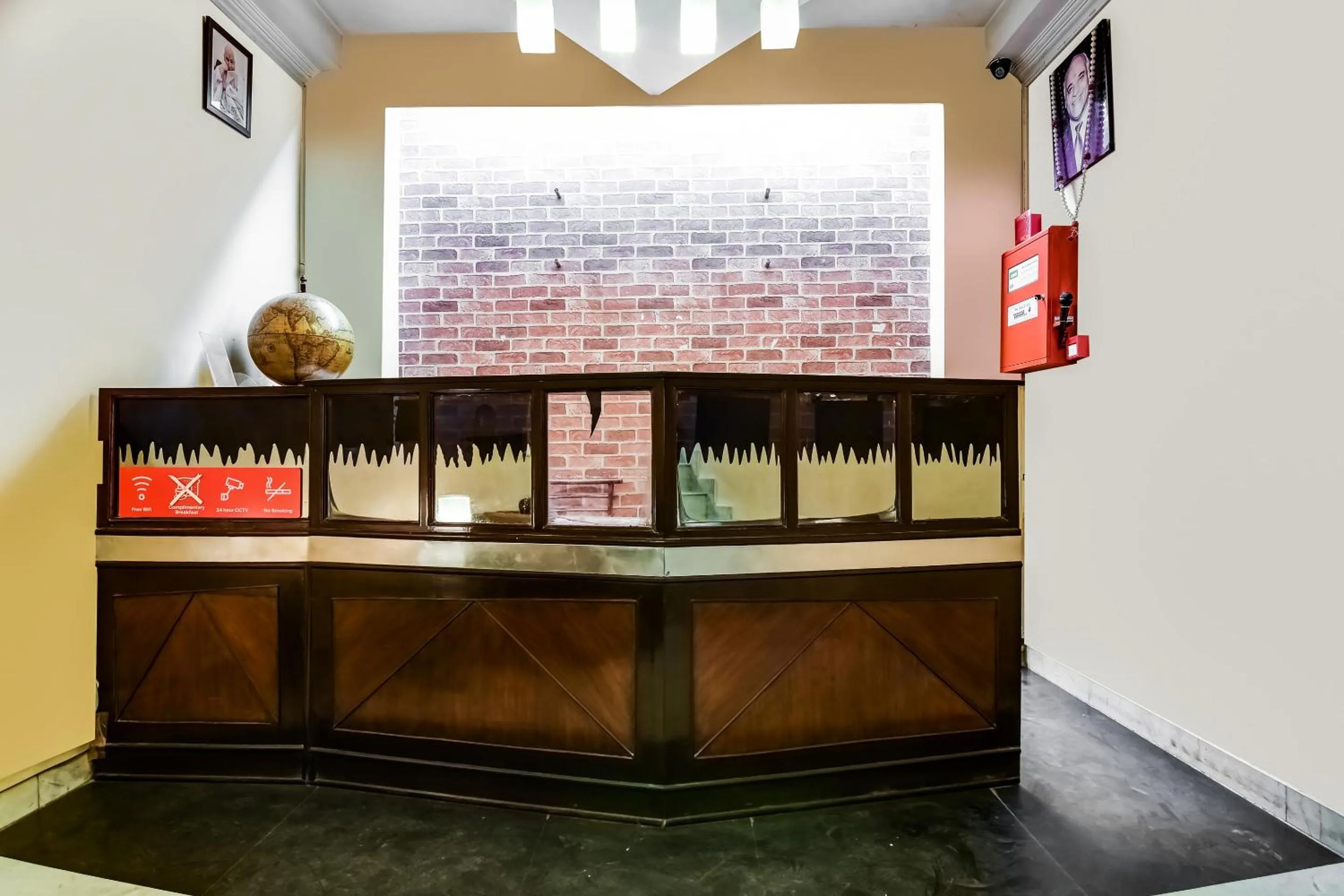 Lobby or reception in SPOT ON Hotel Kabila