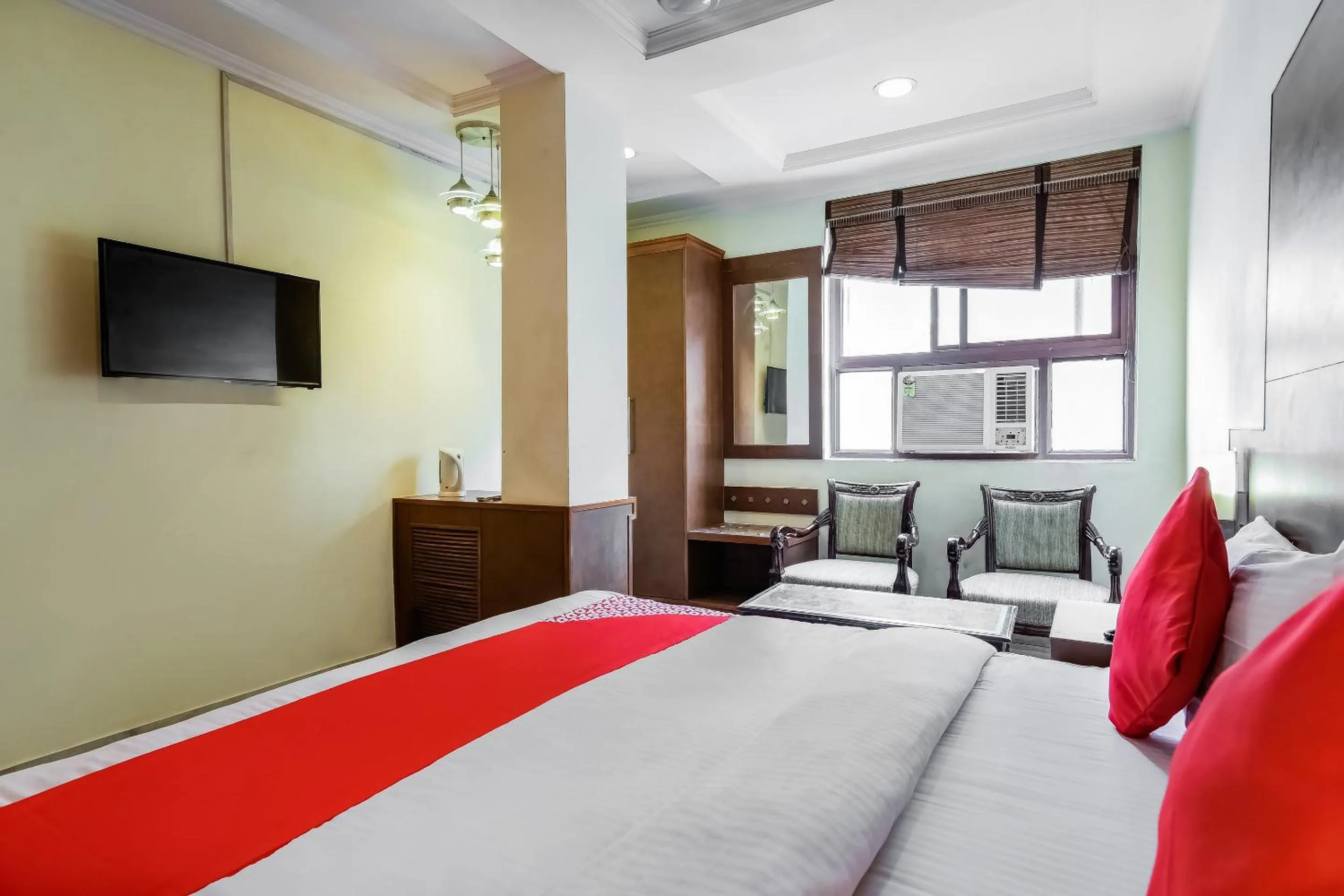 Bedroom, Bed in SPOT ON Hotel Kabila