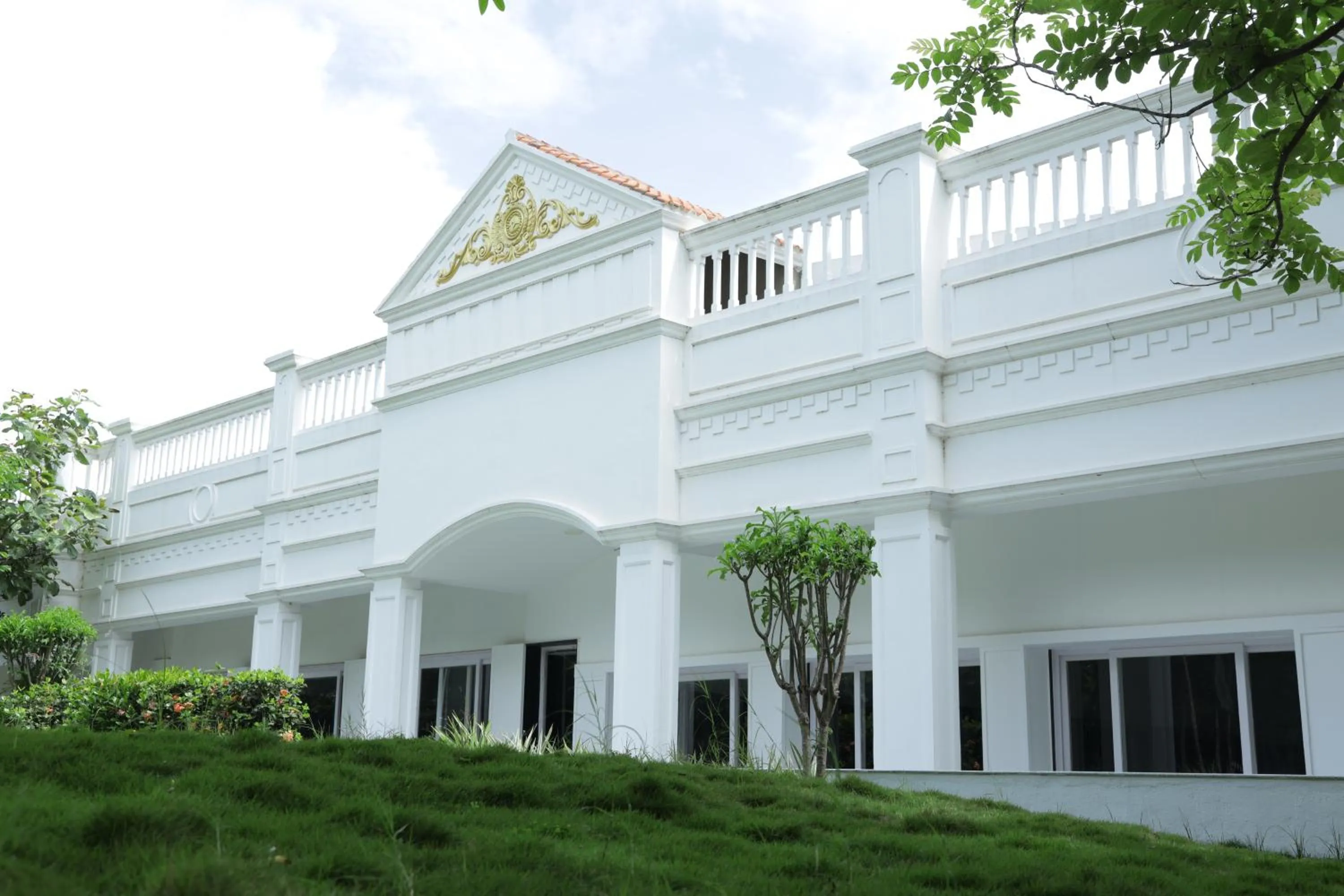 Holiday Valley Hotels And Resorts