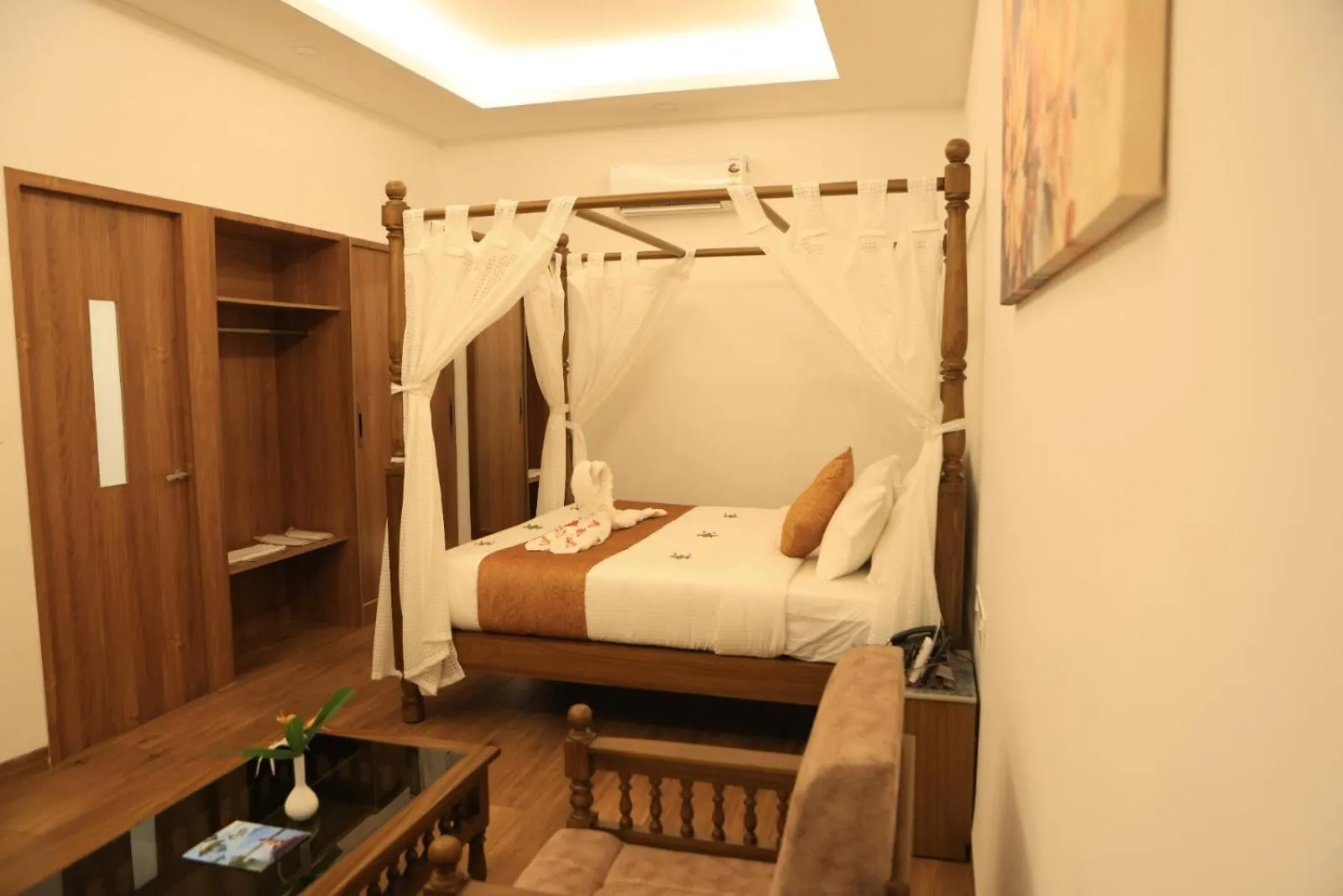 Bedroom, Bed in Once Upon The River, Aluva - Near Cochin International Airport