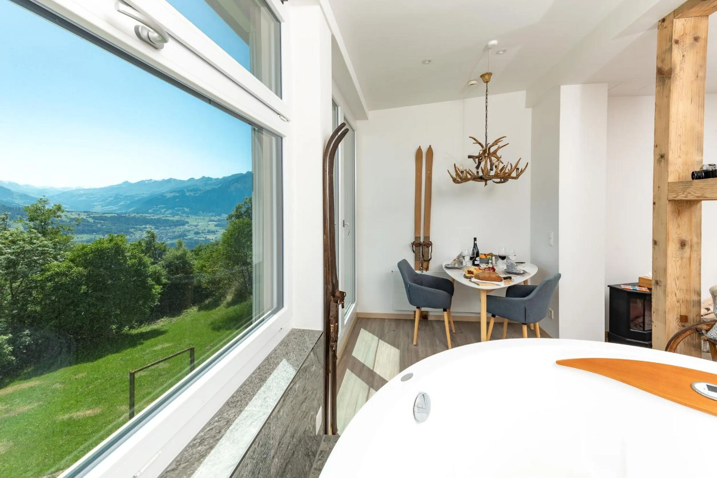 Hot Tub in Hotel Zeit & Traum Privat SPA