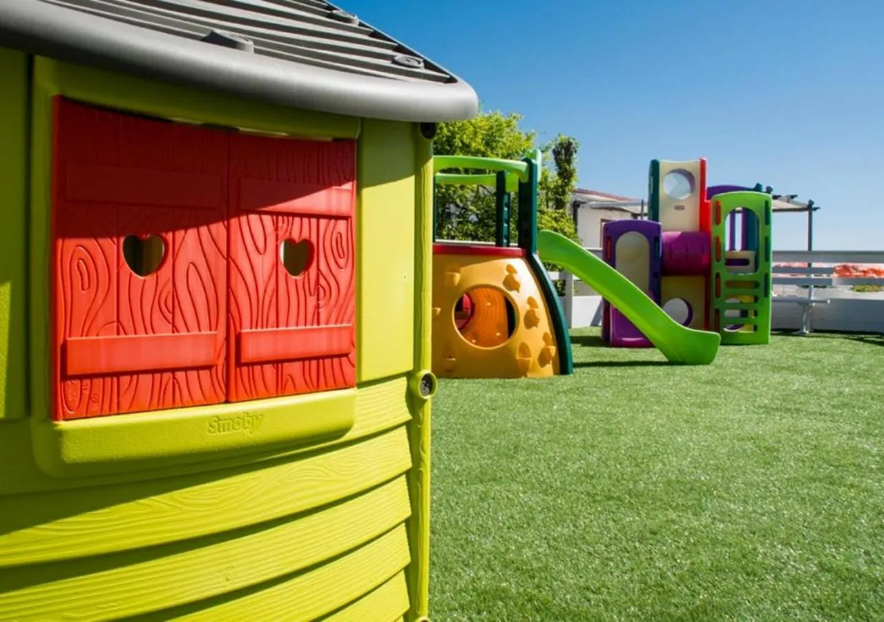 Beach in Hotel Palace Magnolia SPA