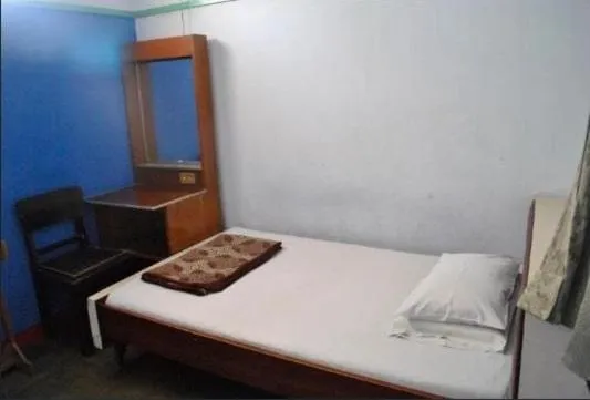 Bedroom in OYO Life 1708 Hotel Budi Famili 1 Syariah