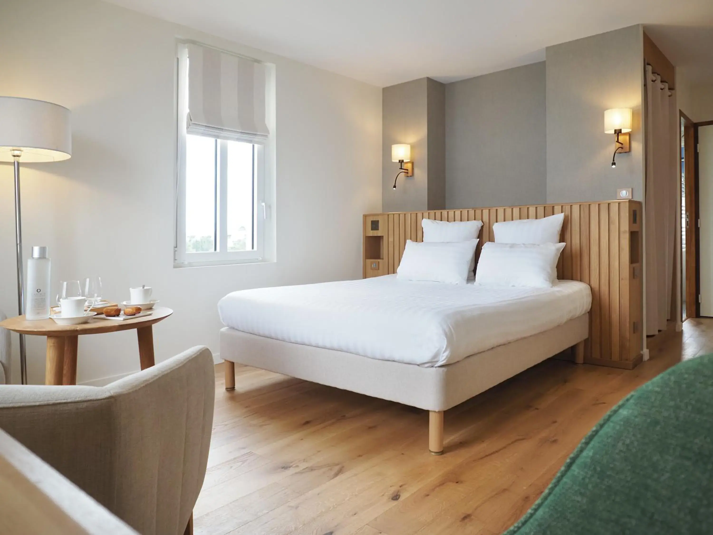 Junior Suite with Sea View in Logis Hôtel de Carantec Junior Suite with Sea View in Logis Hôtel de Carantec