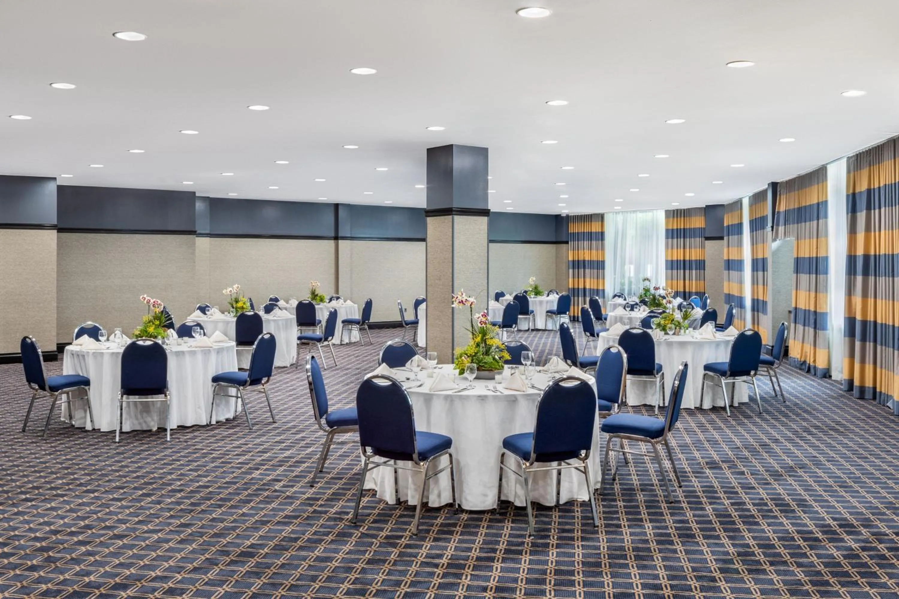 Meeting/conference room in Sheraton Lincoln Harbor Hotel