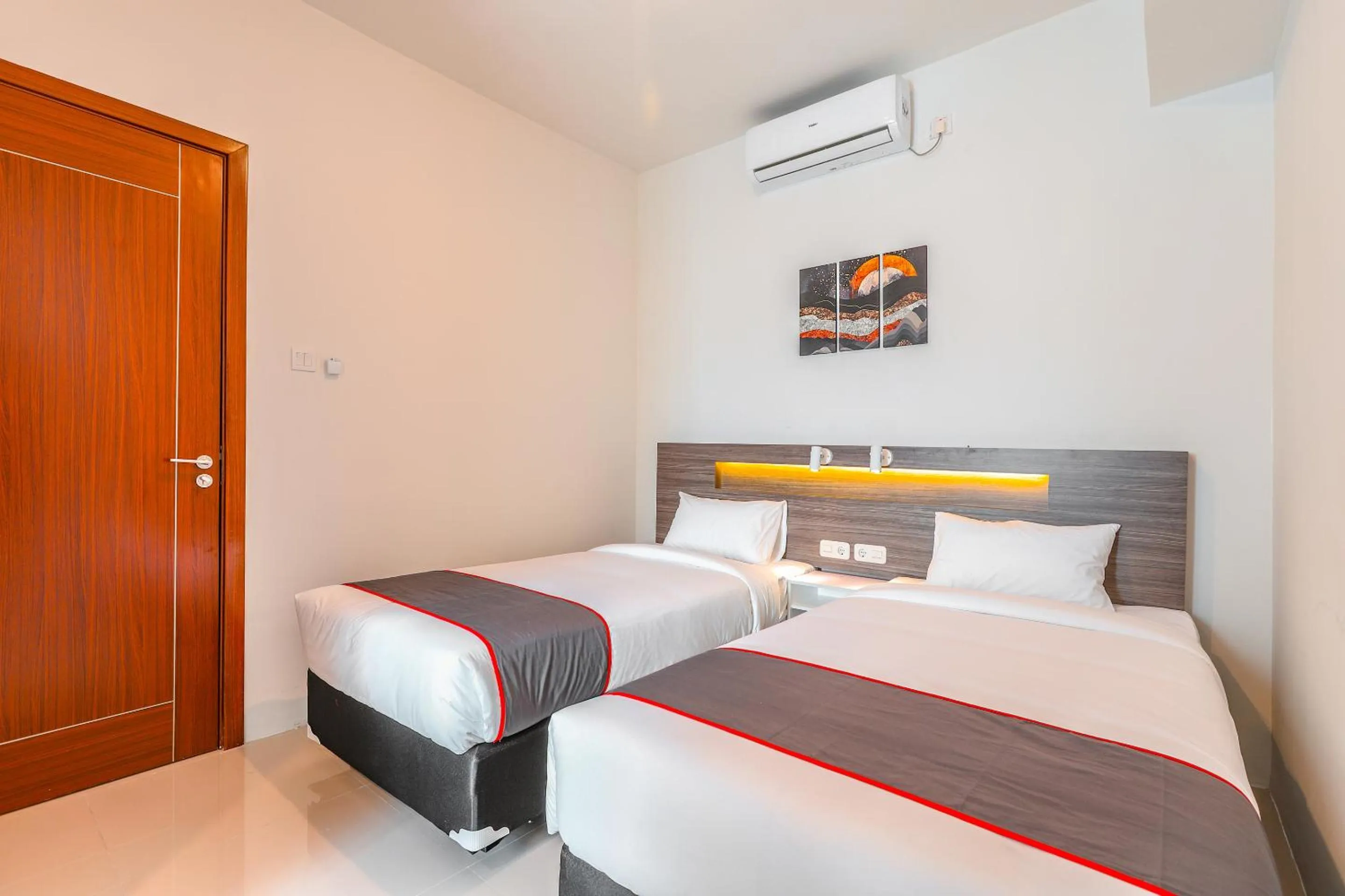 Bedroom in Collection O 16 Vittoria Residence