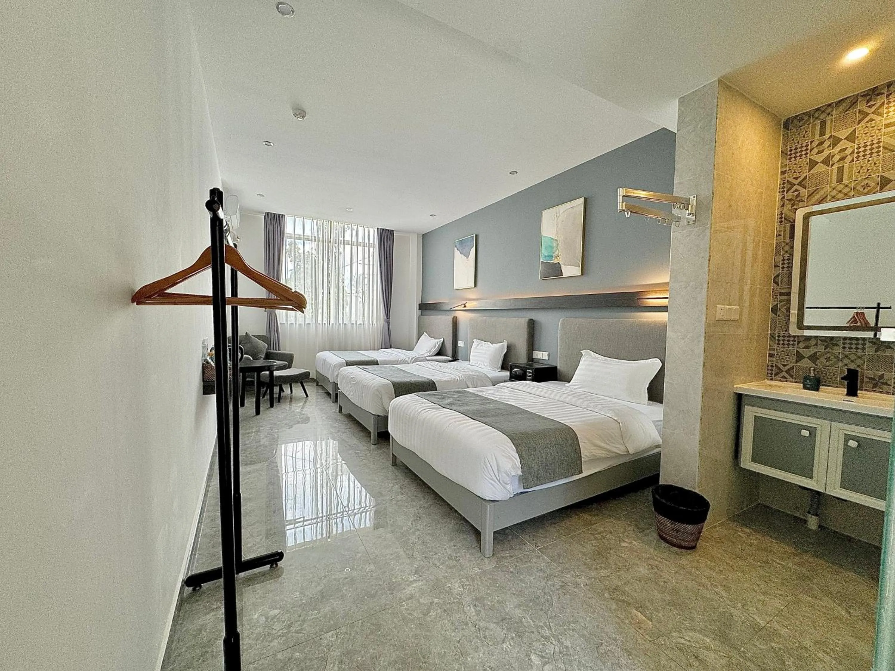 Bed in Bohol Panglao Begonia Resort