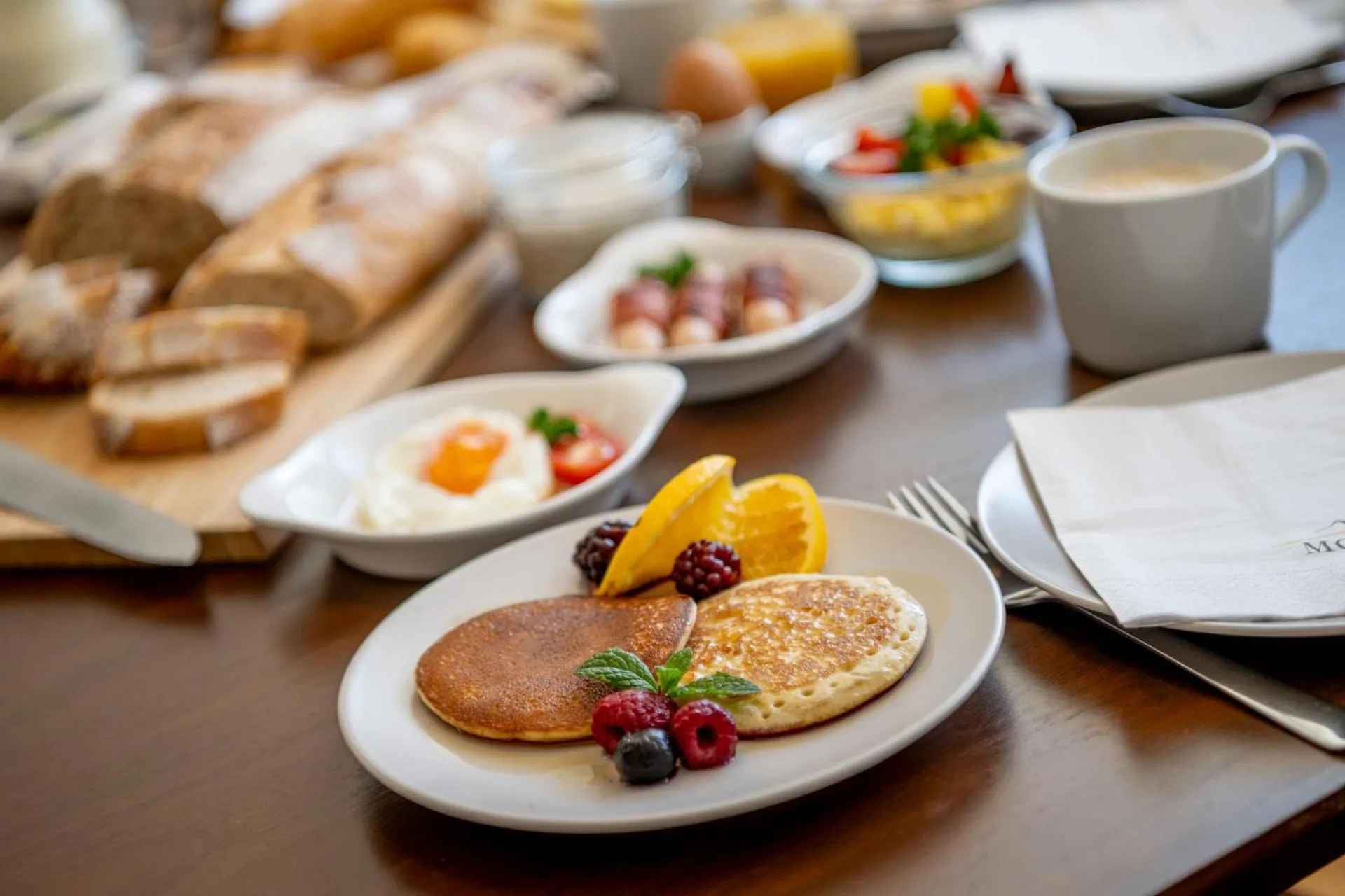 Breakfast in Montela Hotel & Resort - Suiten