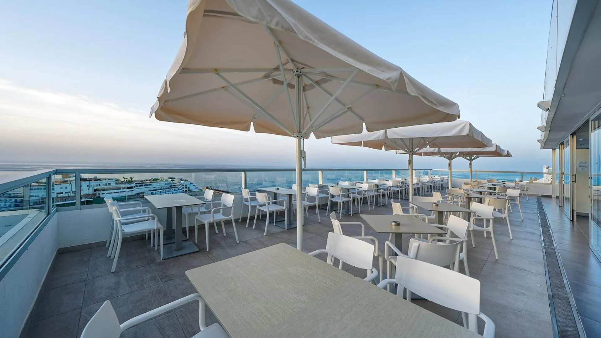 Restaurant/places to eat in OCEAN HILL - Adults Only