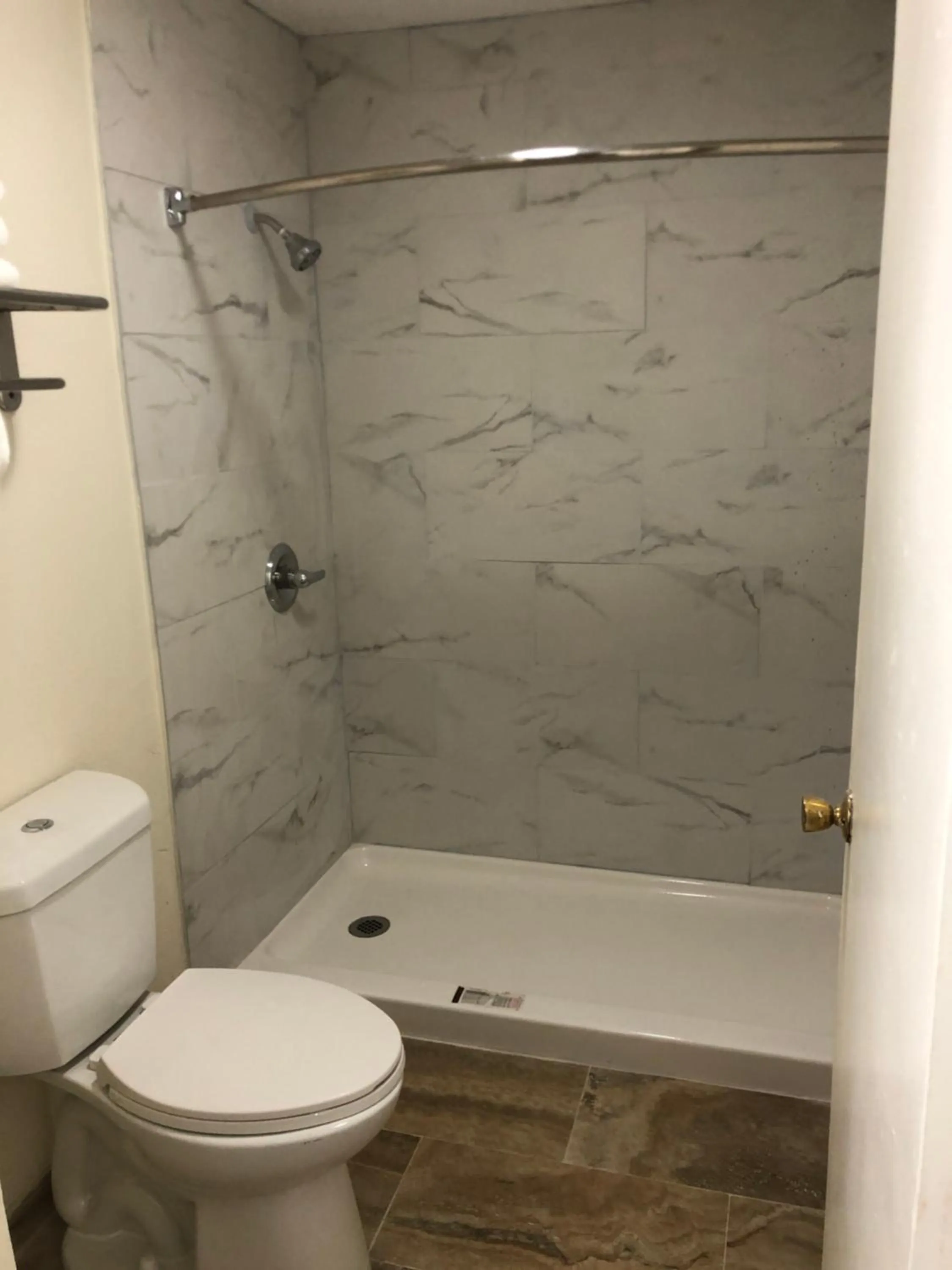 Shower in Palomino Motel