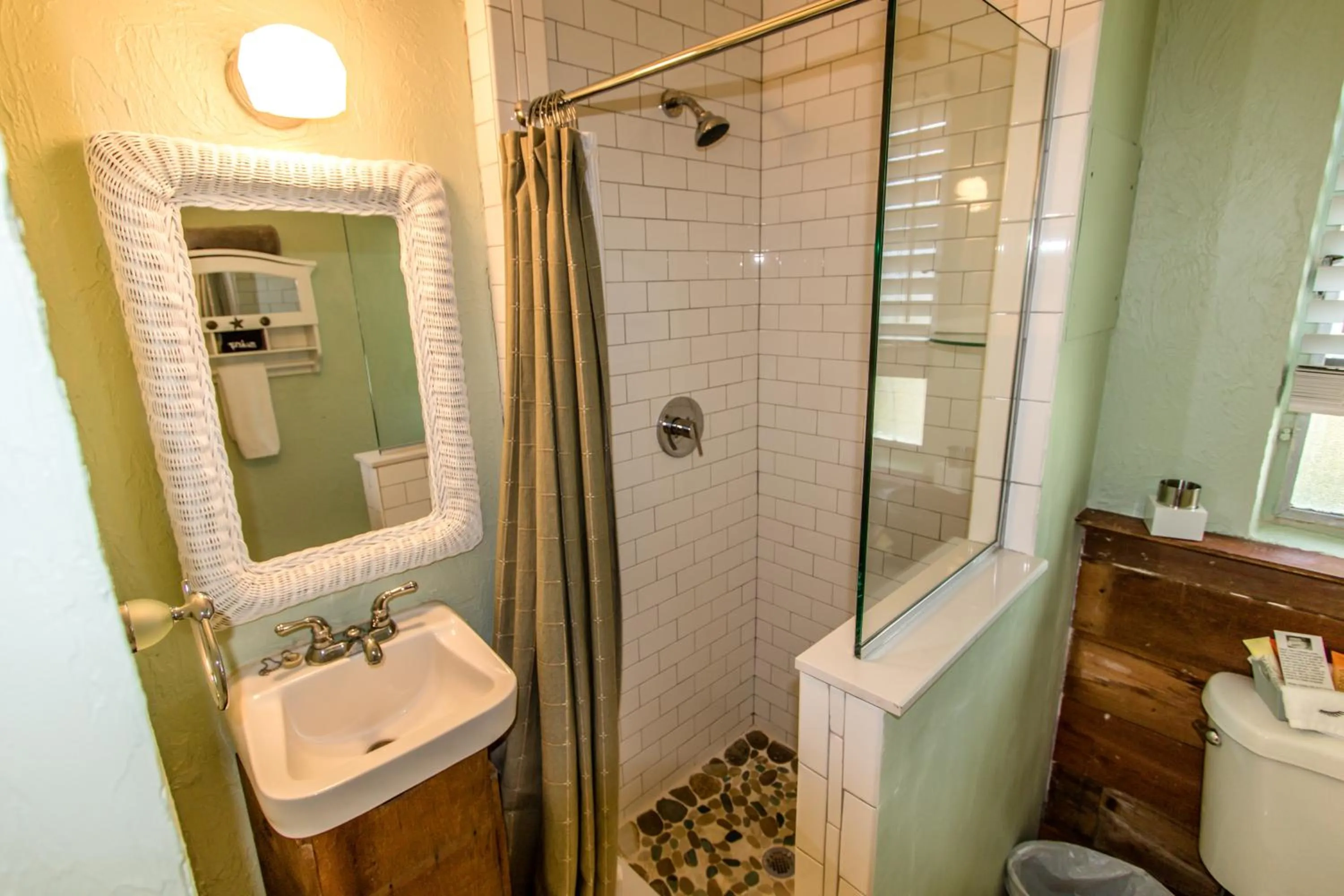 Island View Cottages Sebastian