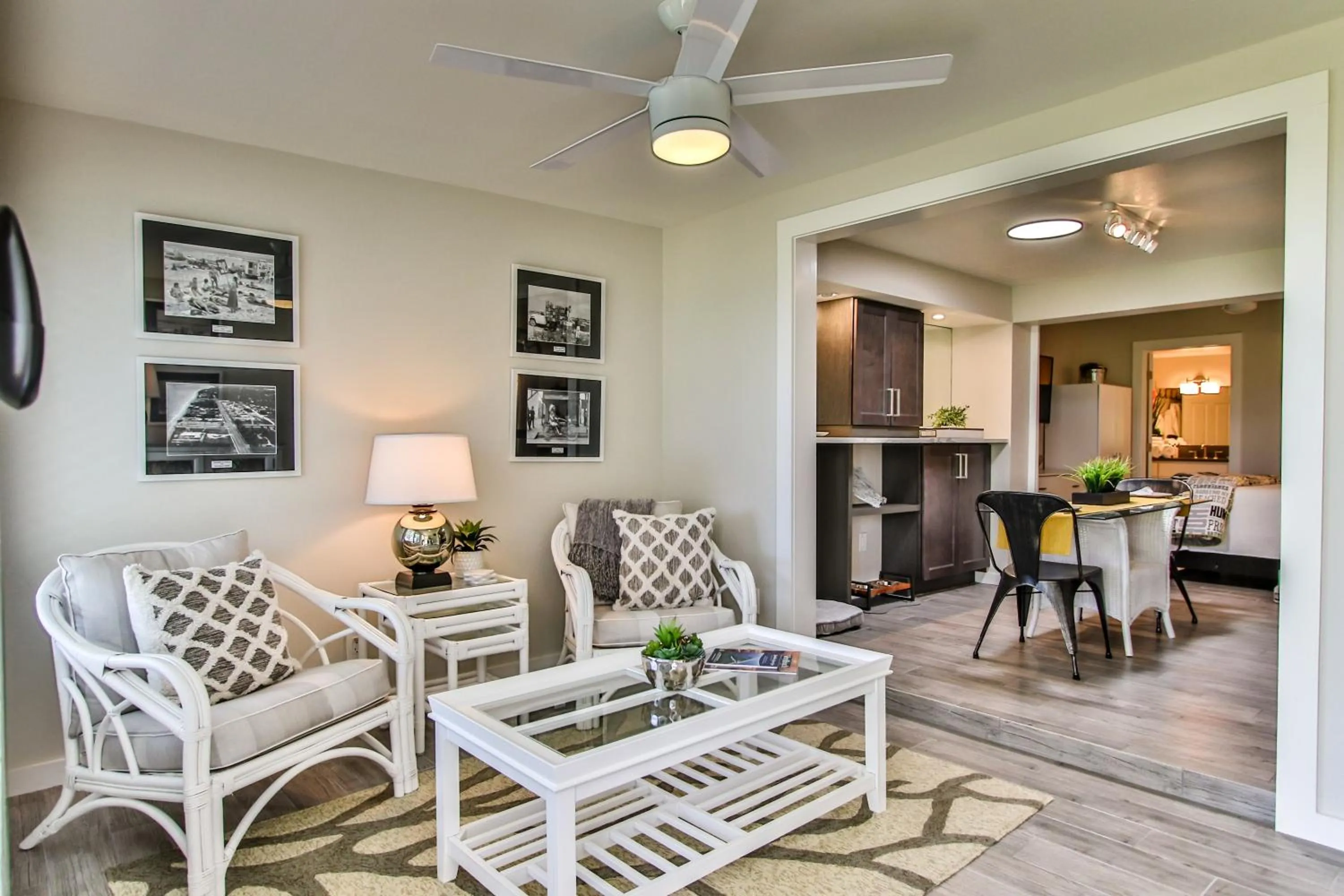 Island View Cottages Sebastian