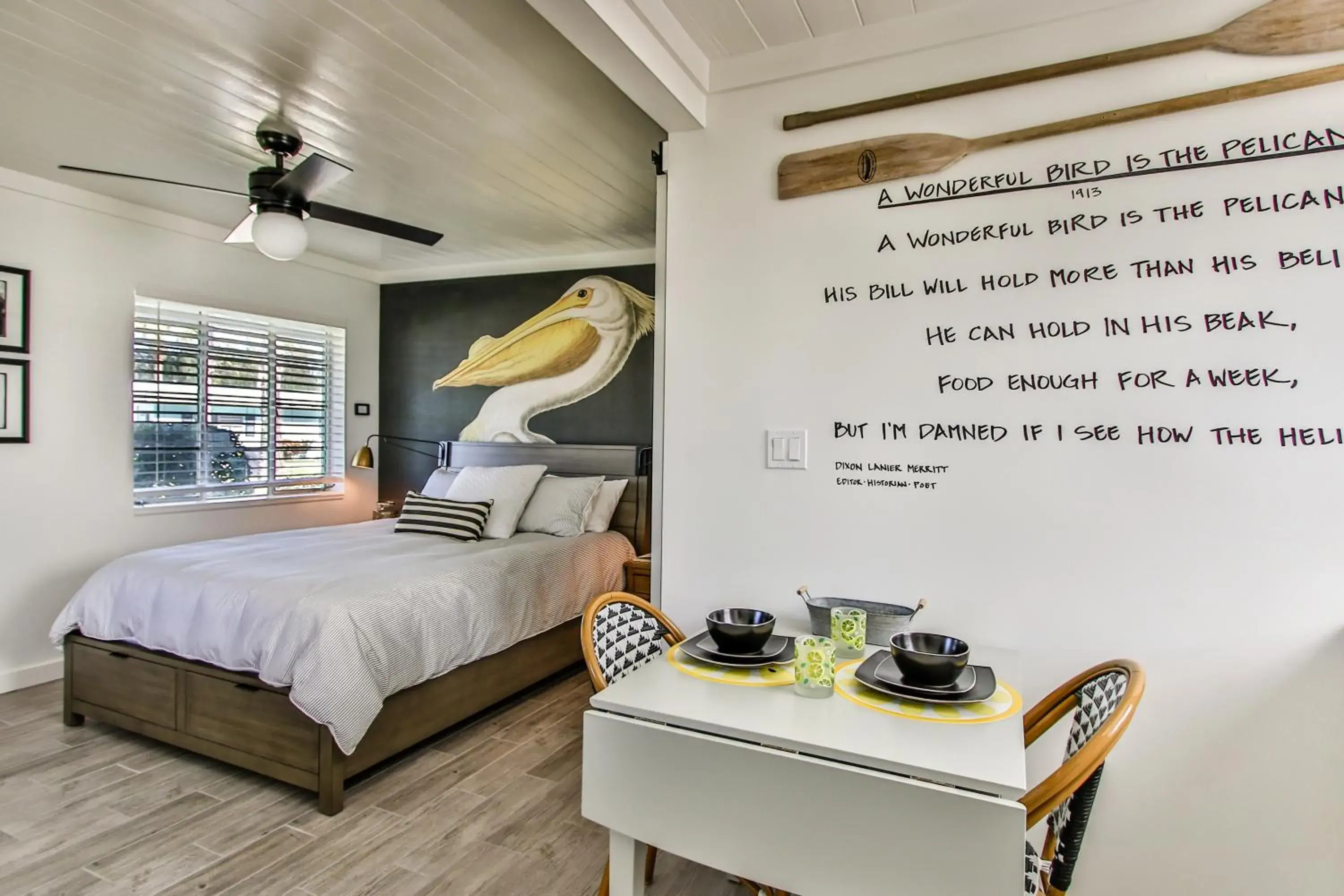 Deluxe Queen Suite in Island View Cottages Sebastian Deluxe Queen Suite in Island View Cottages Sebastian