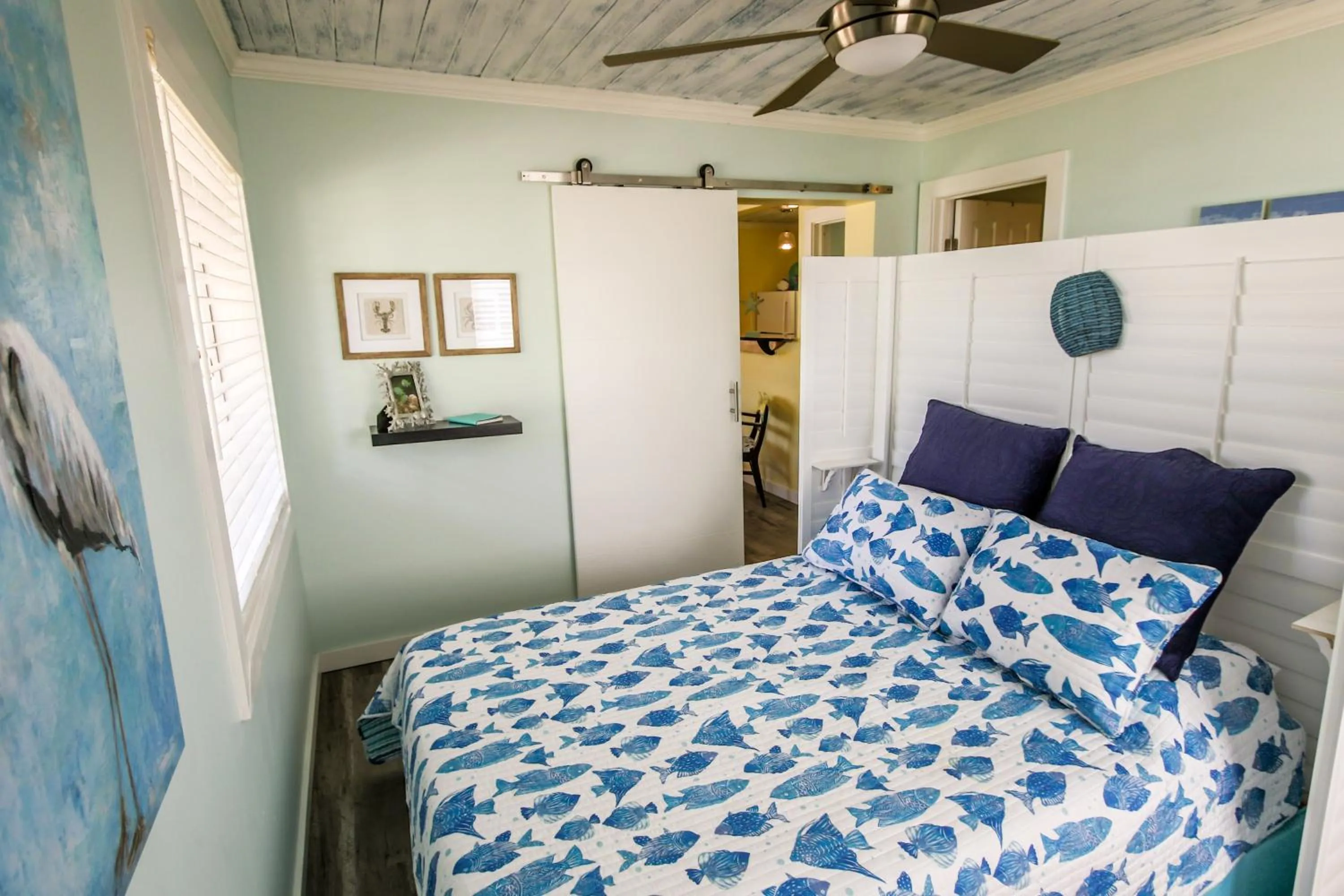 Bed in Island View Cottages Sebastian