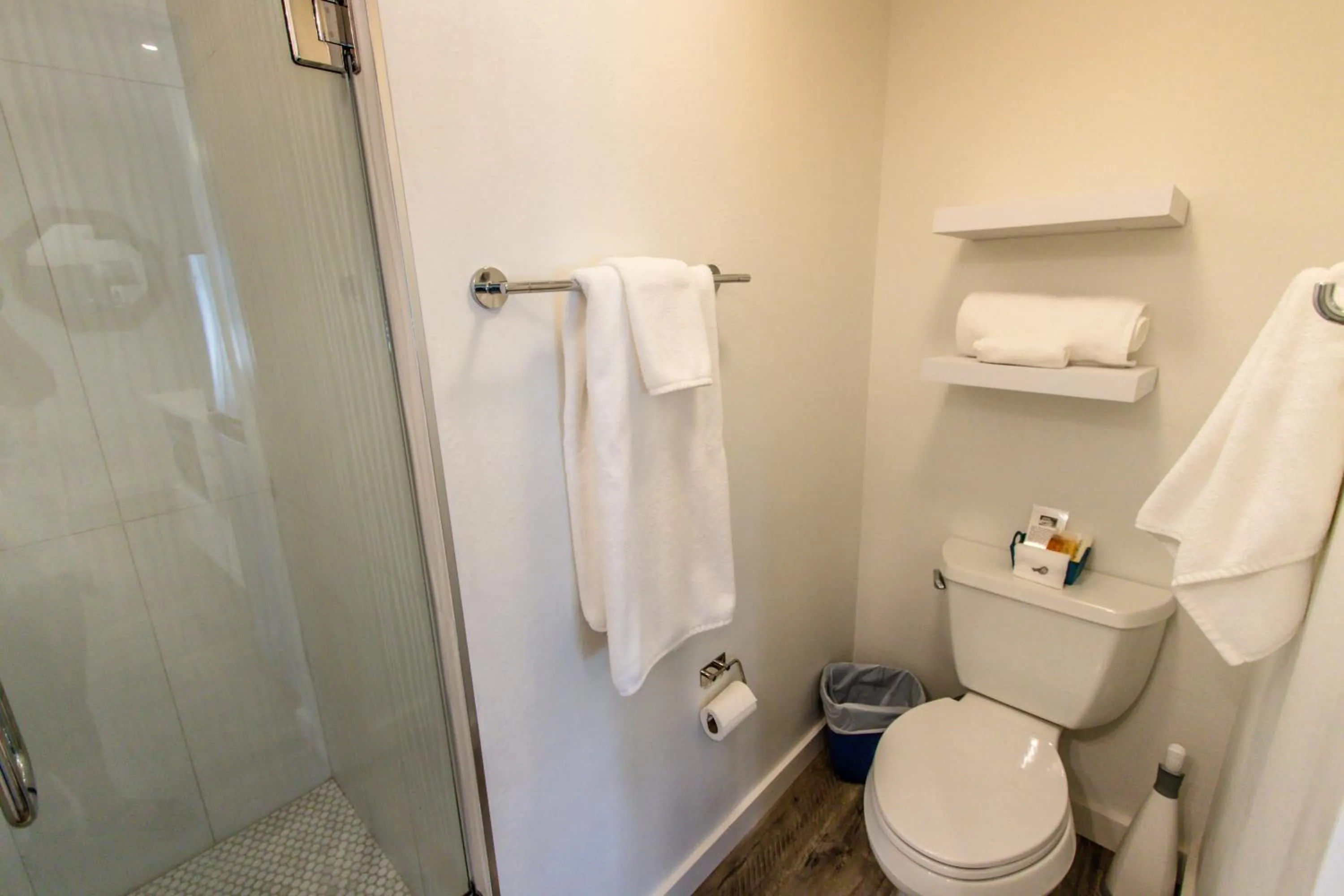 Island View Cottages Sebastian