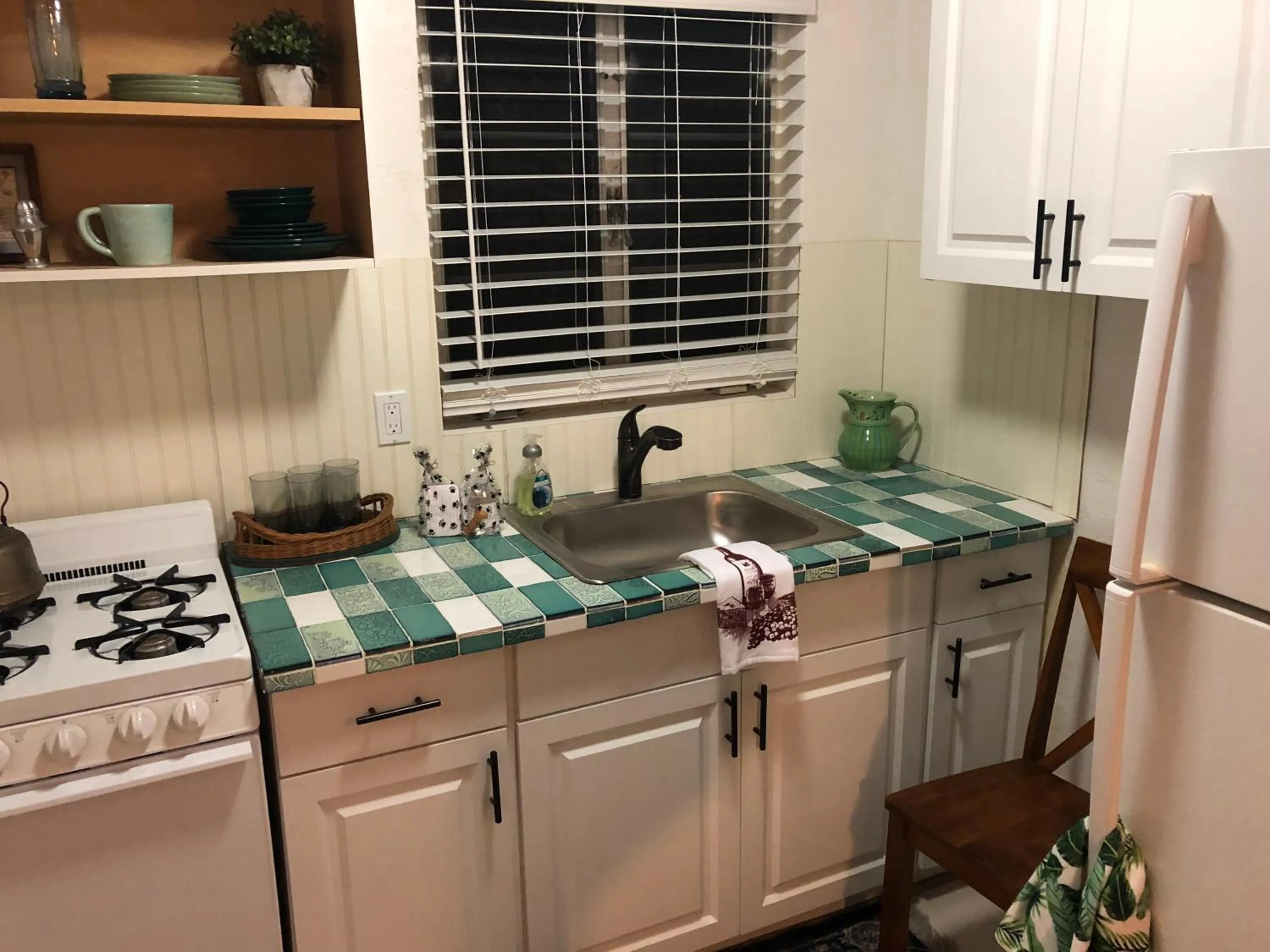 Island View Cottages Sebastian