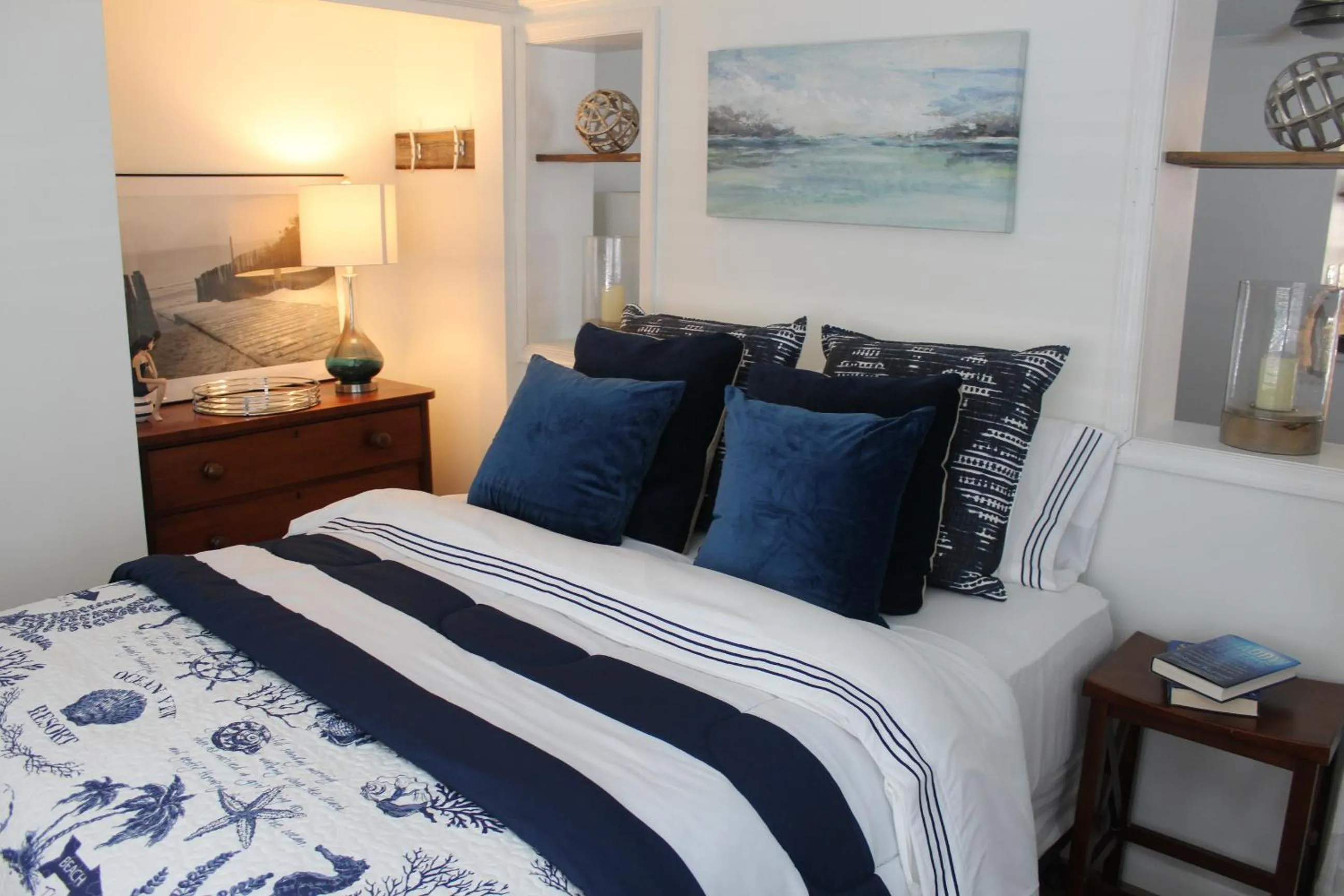 Bed in Island View Cottages Sebastian