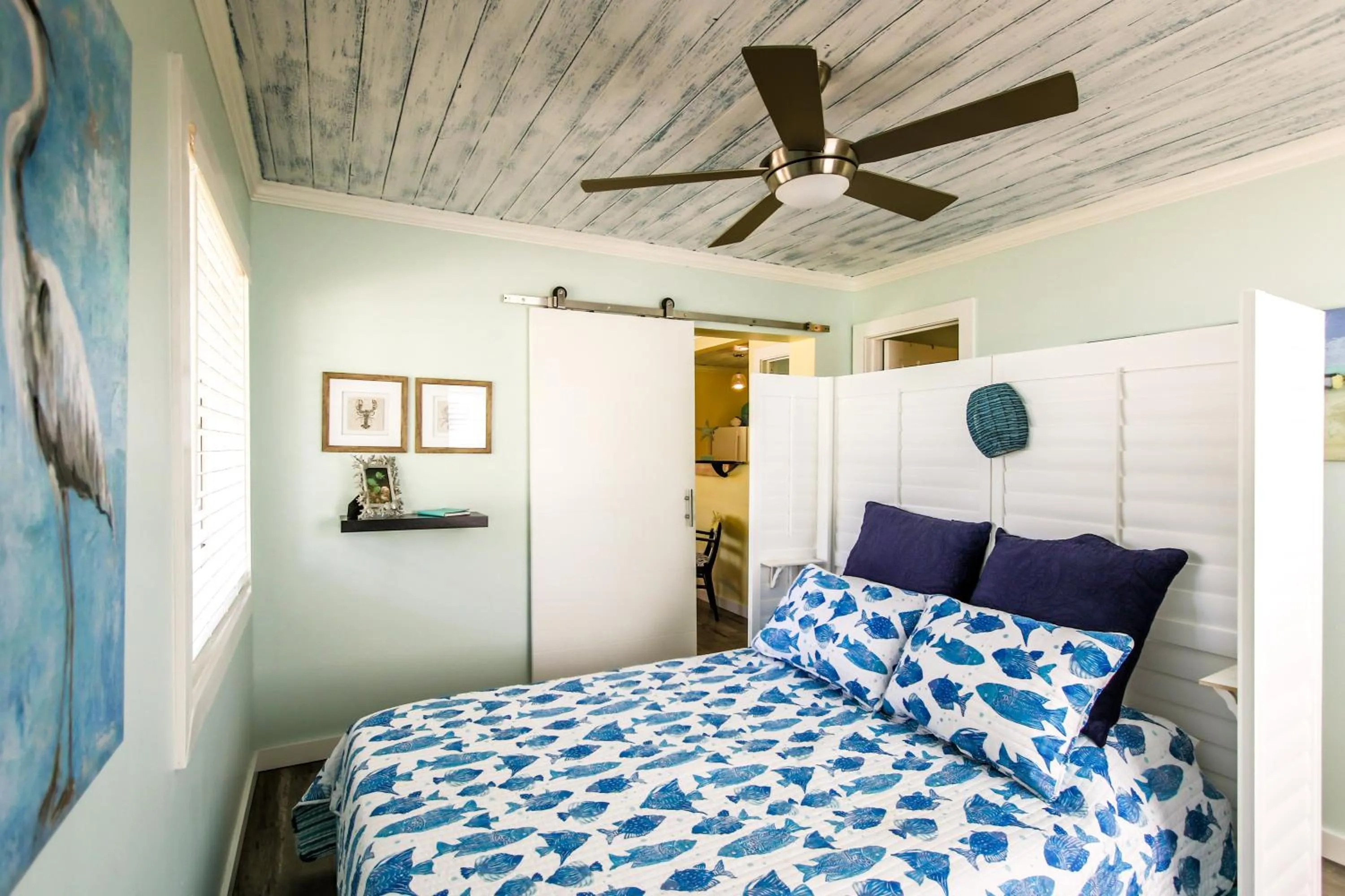 Bed in Island View Cottages Sebastian