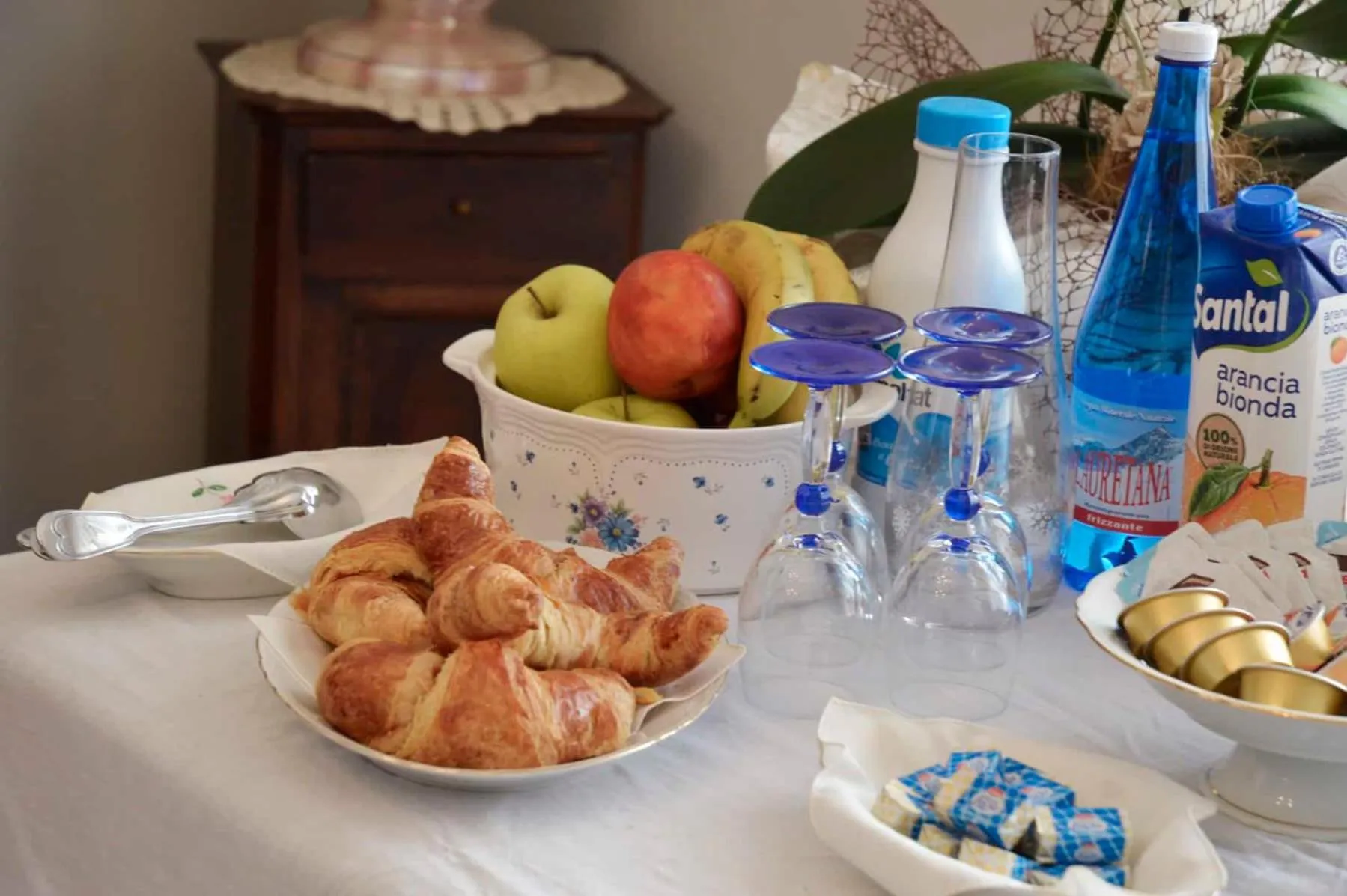 Breakfast in Villa Luisa B&B