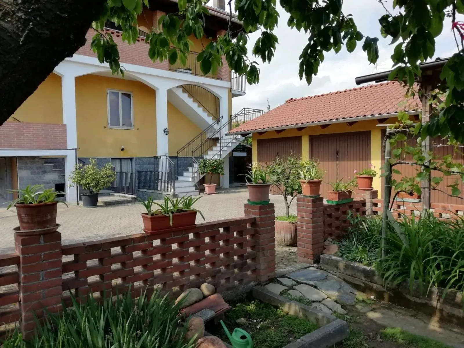 Property building in Villa Luisa B&B