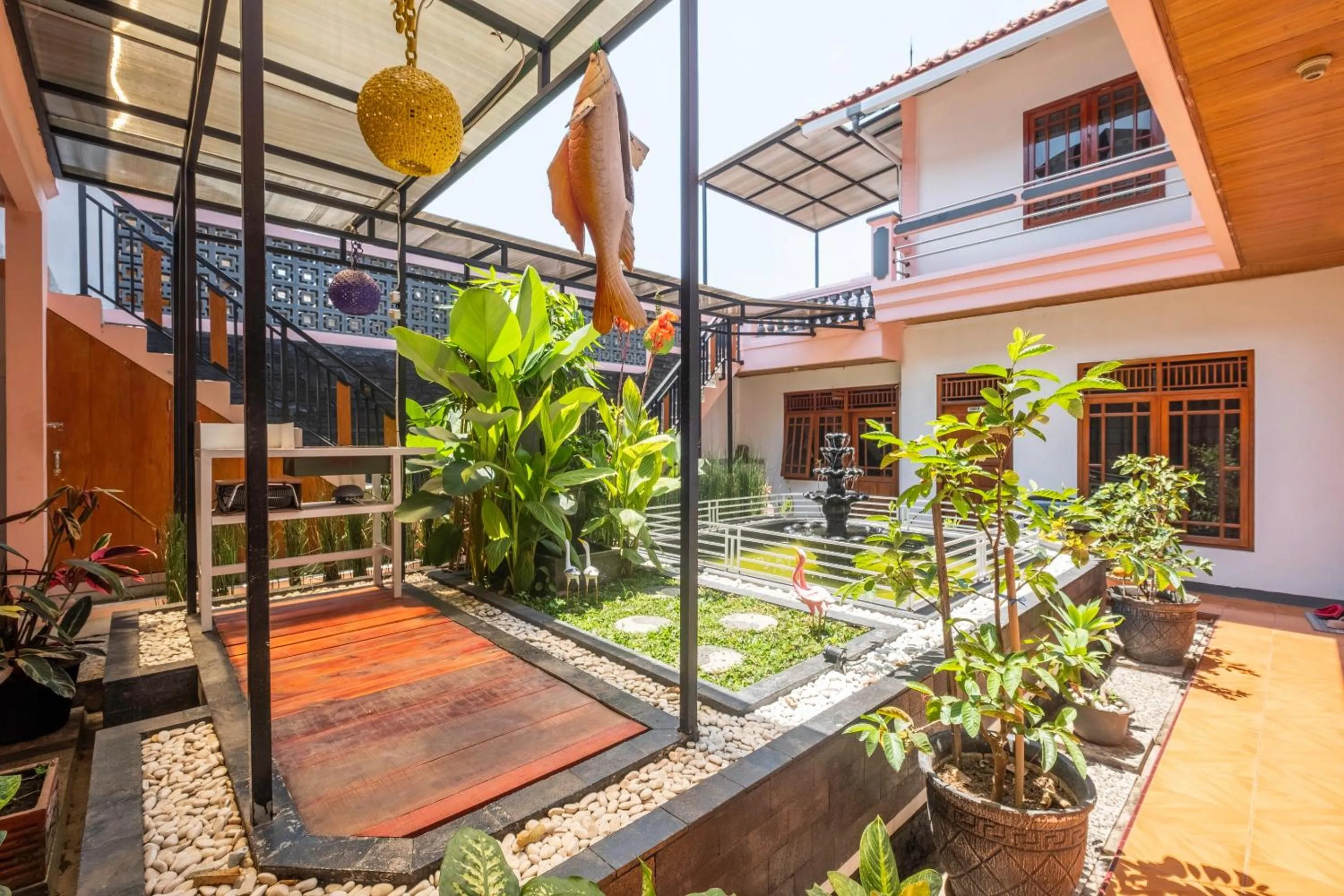 Other in Capital O 1541 Puri Cikole Asri