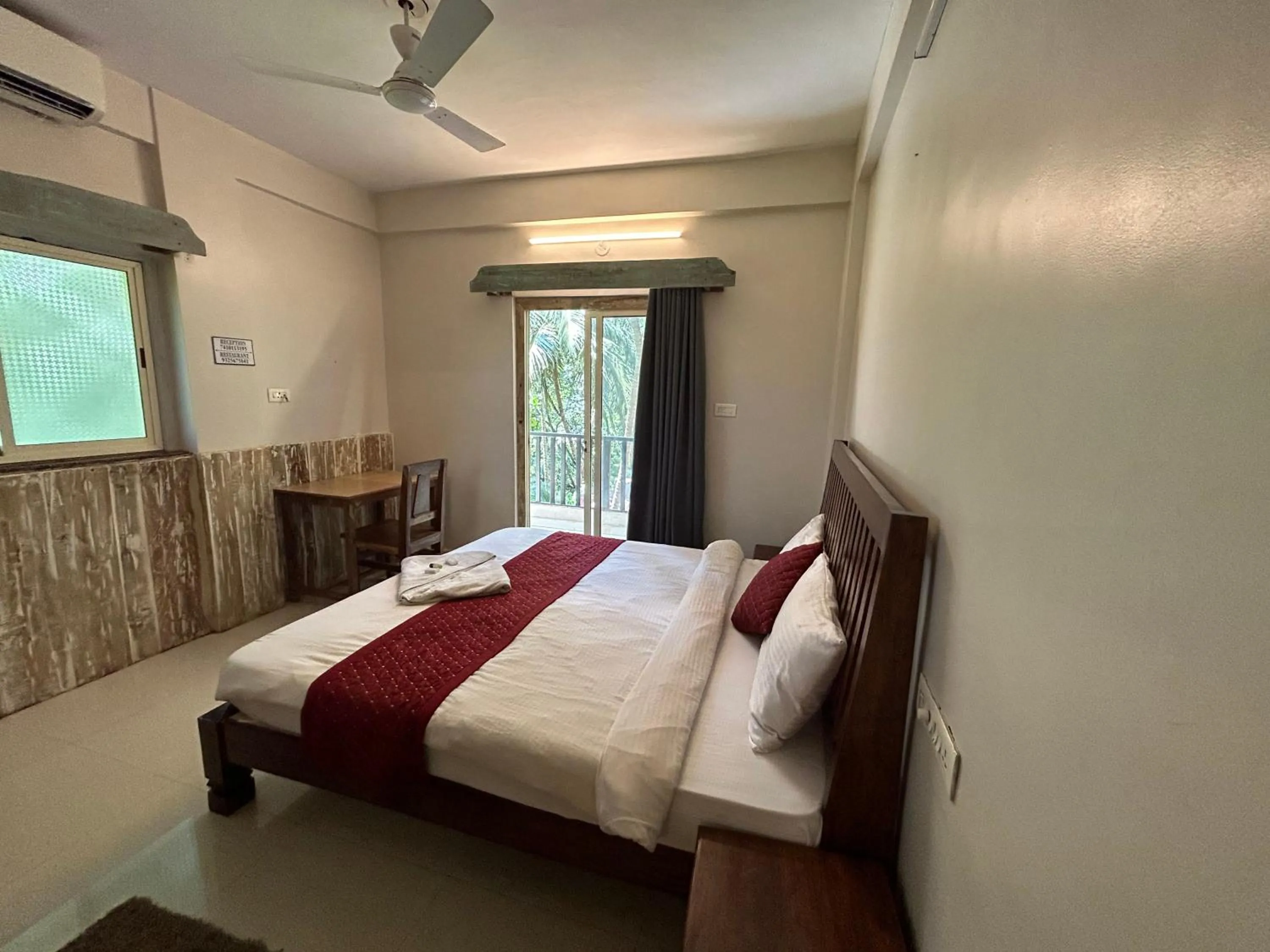 Bed in Shivam Bnb Mandrem Resort
