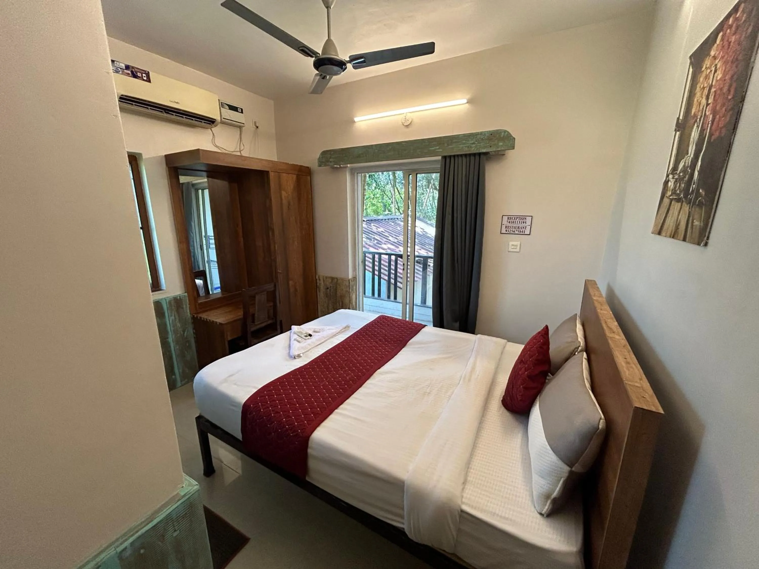Bed in Shivam Bnb Mandrem Resort