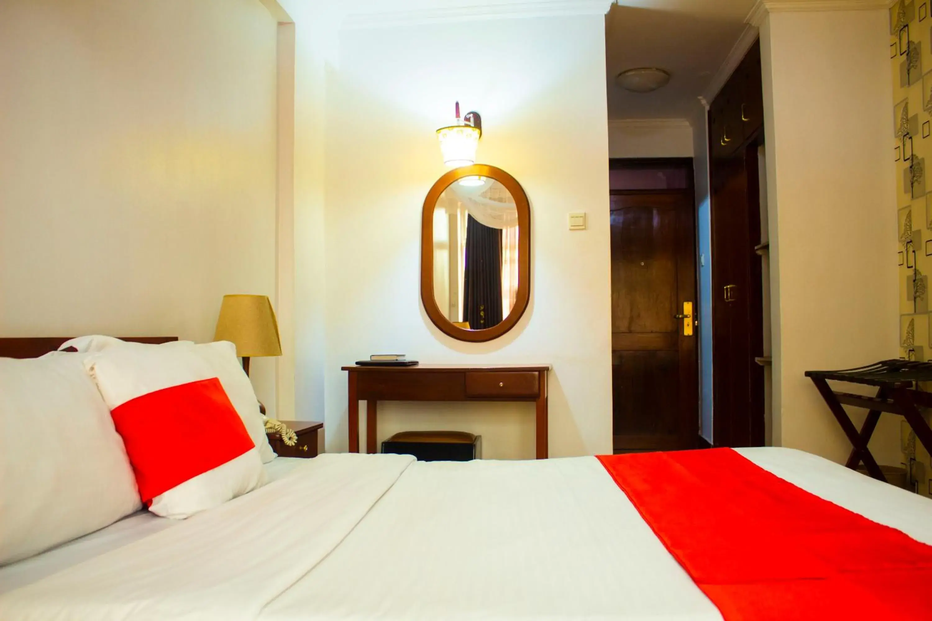 Deluxe Double Room in New Hotel Aquiline Deluxe Double Room in New Hotel Aquiline