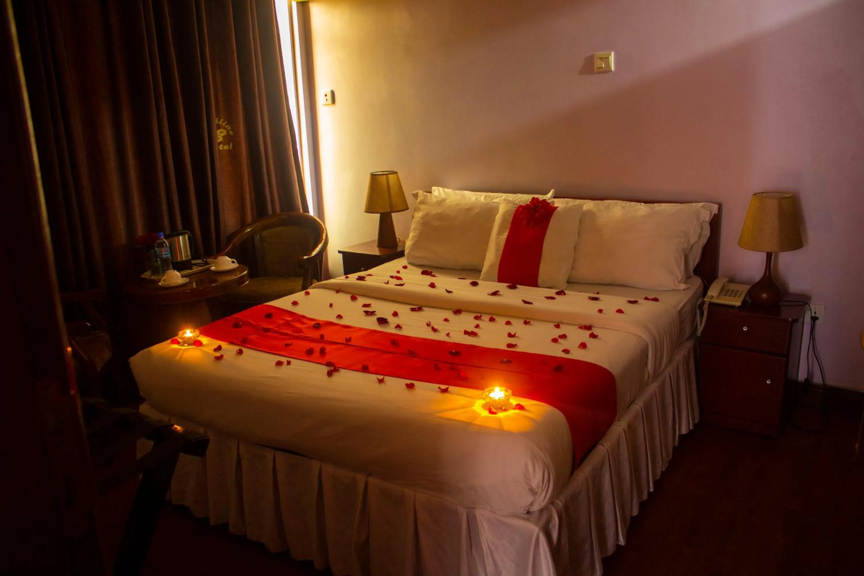 Bedroom in New Hotel Aquiline