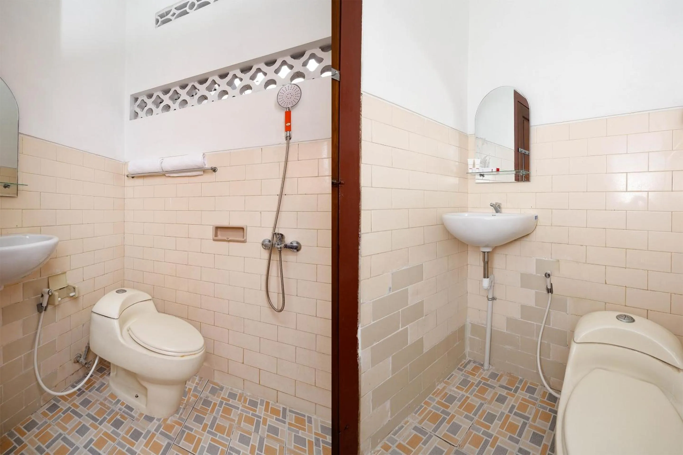 Bathroom in SUPER OYO Capital O 1644 Hotel Griya Kencana