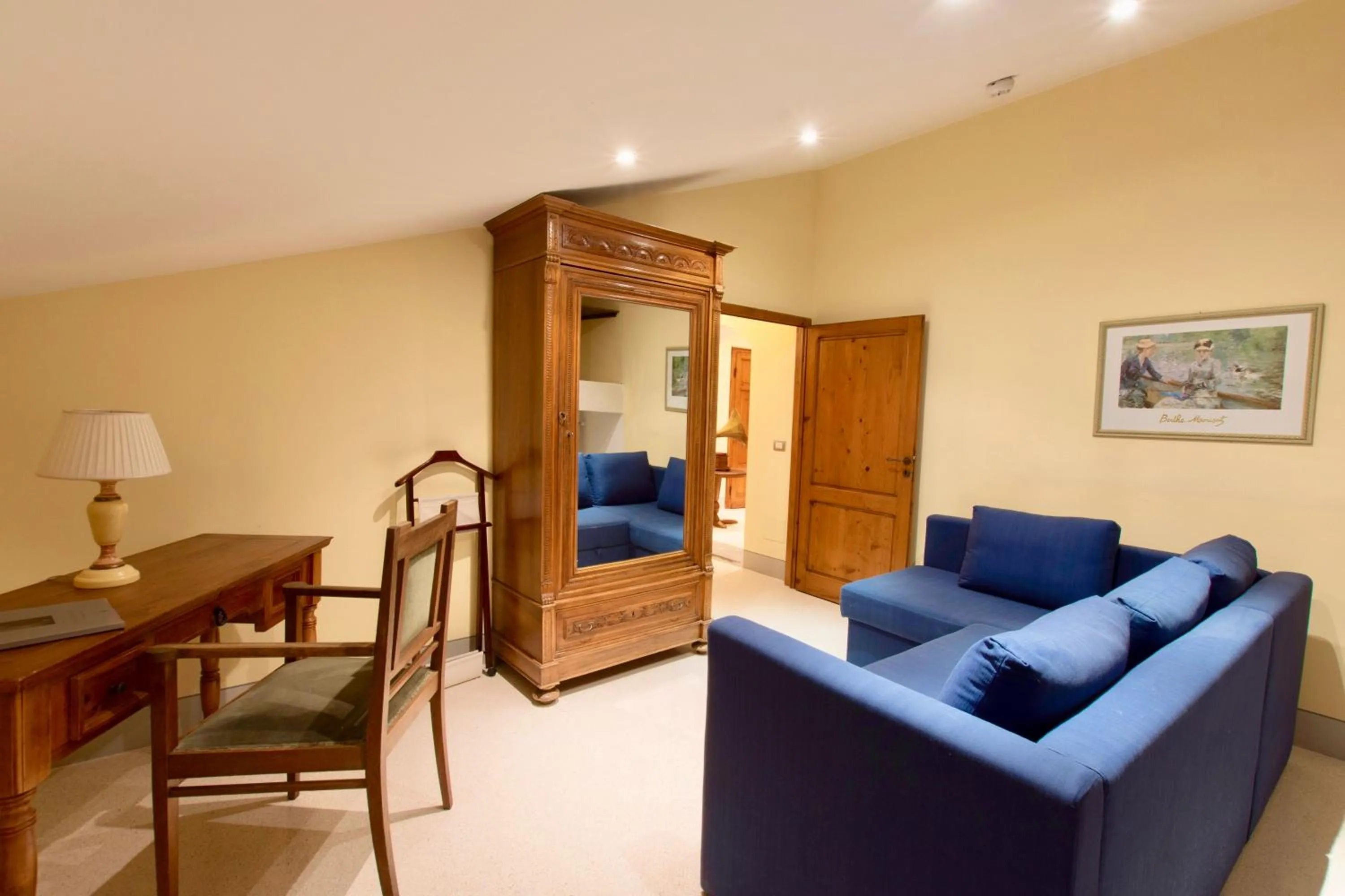 Living room in Villa del Parco in Tuscany