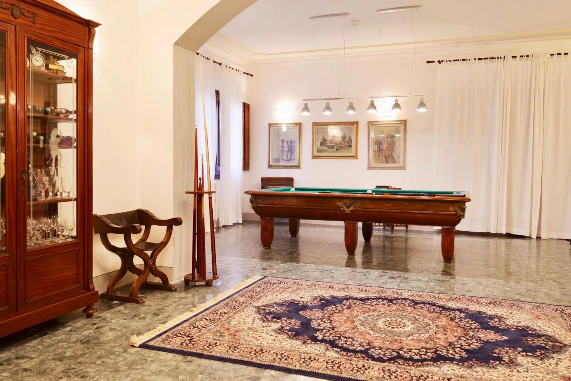 Billiard in Villa del Parco in Tuscany