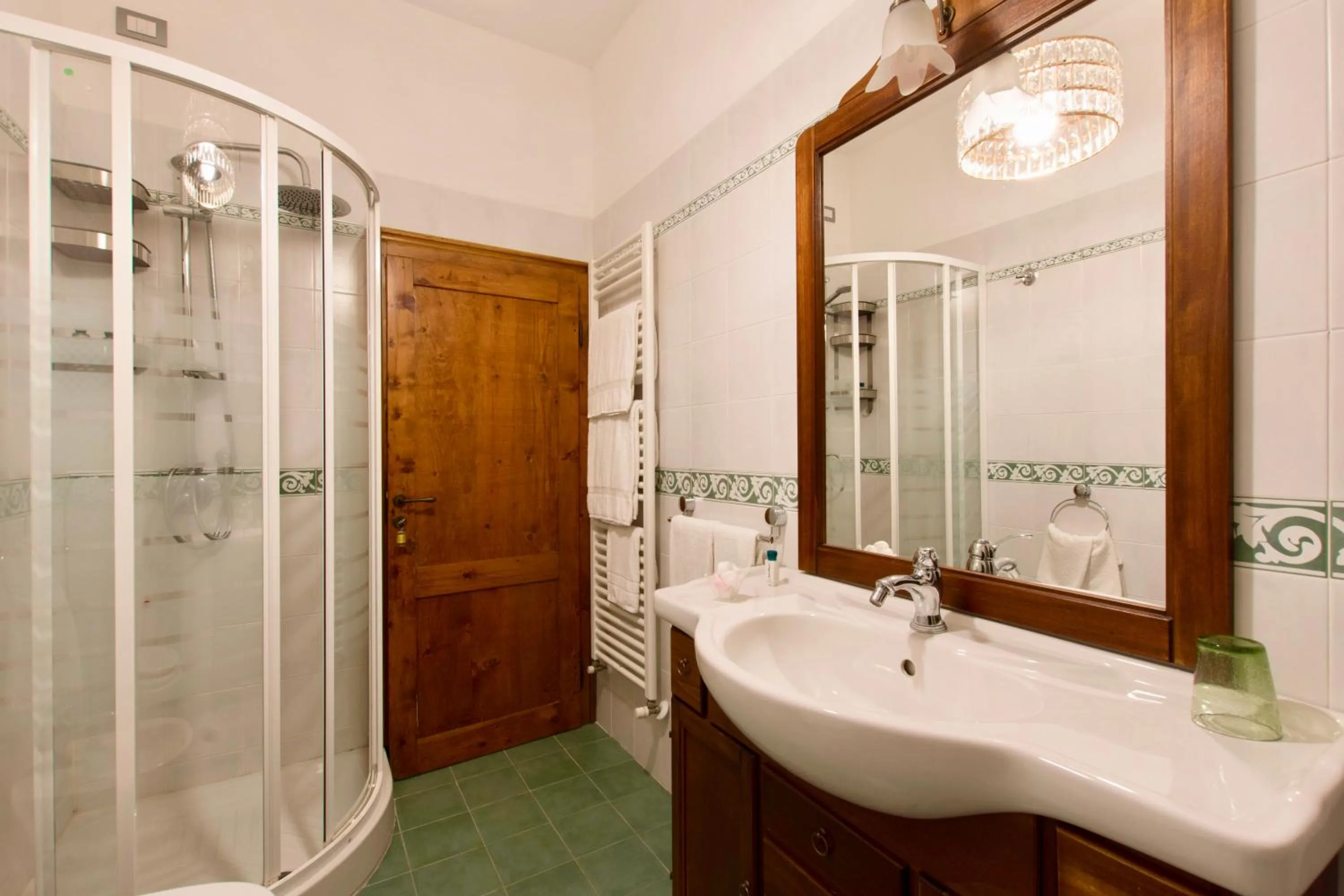 Bathroom in Villa del Parco in Tuscany