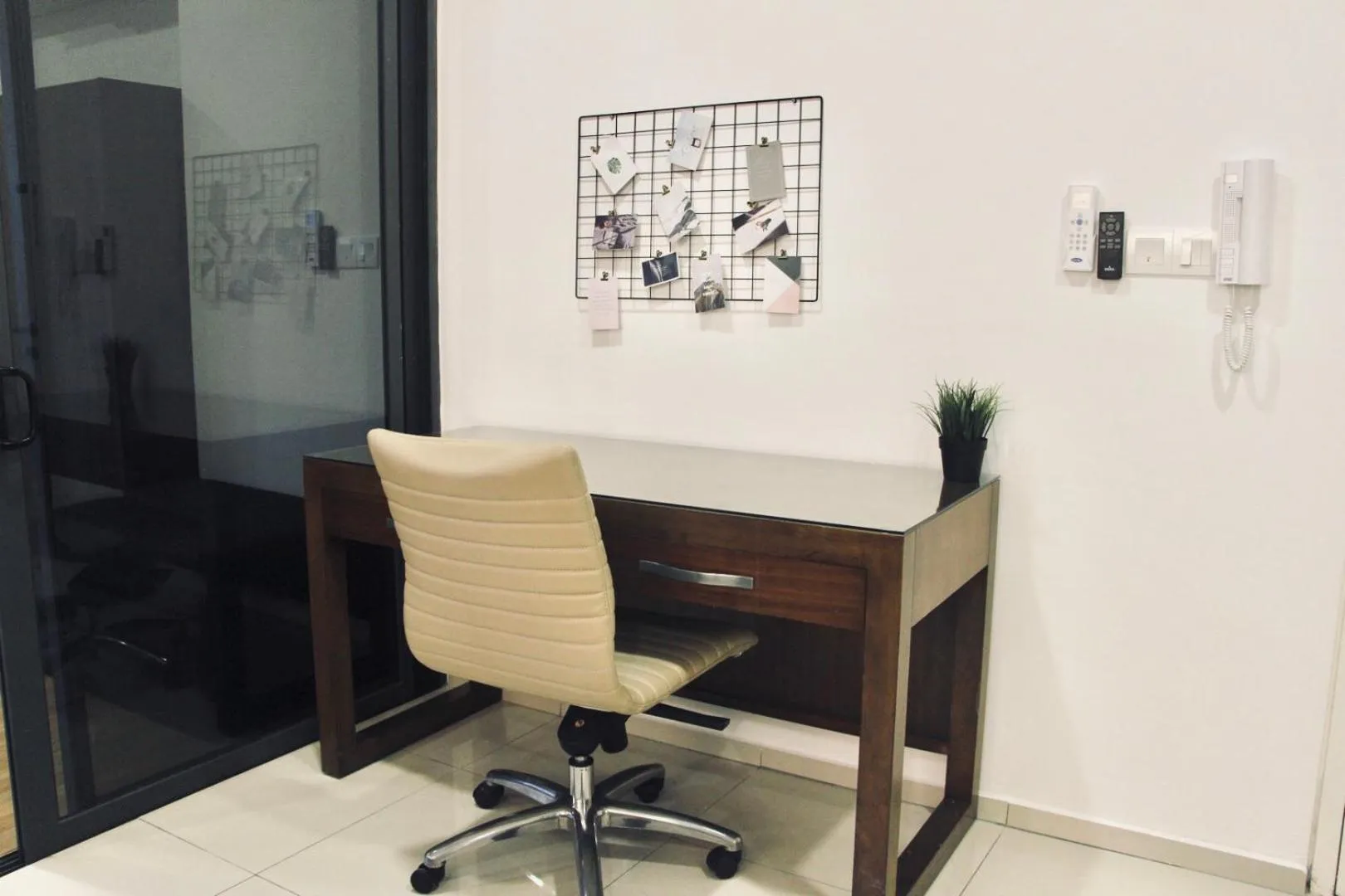 hair dresser in EkoCheras Designer Suite by Moka @ Cheras