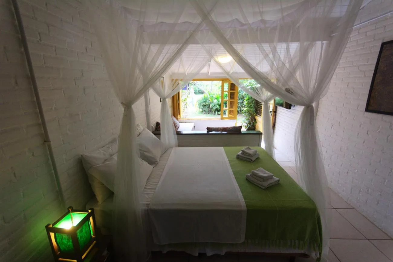 Photo of the whole room, Bed in Pousada Mevlana Garden