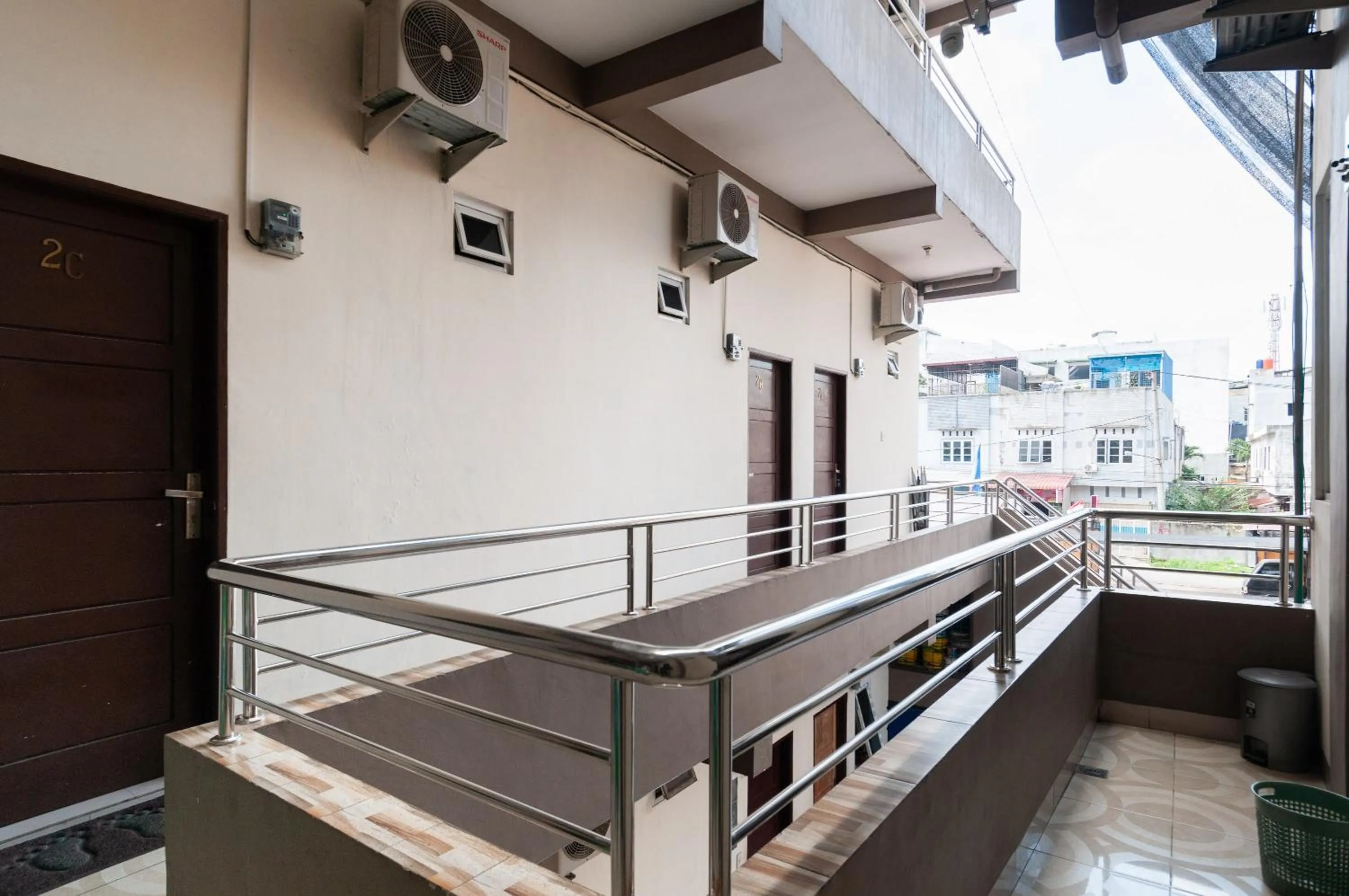 Property building in RedDoorz Syariah At Dinda Residence