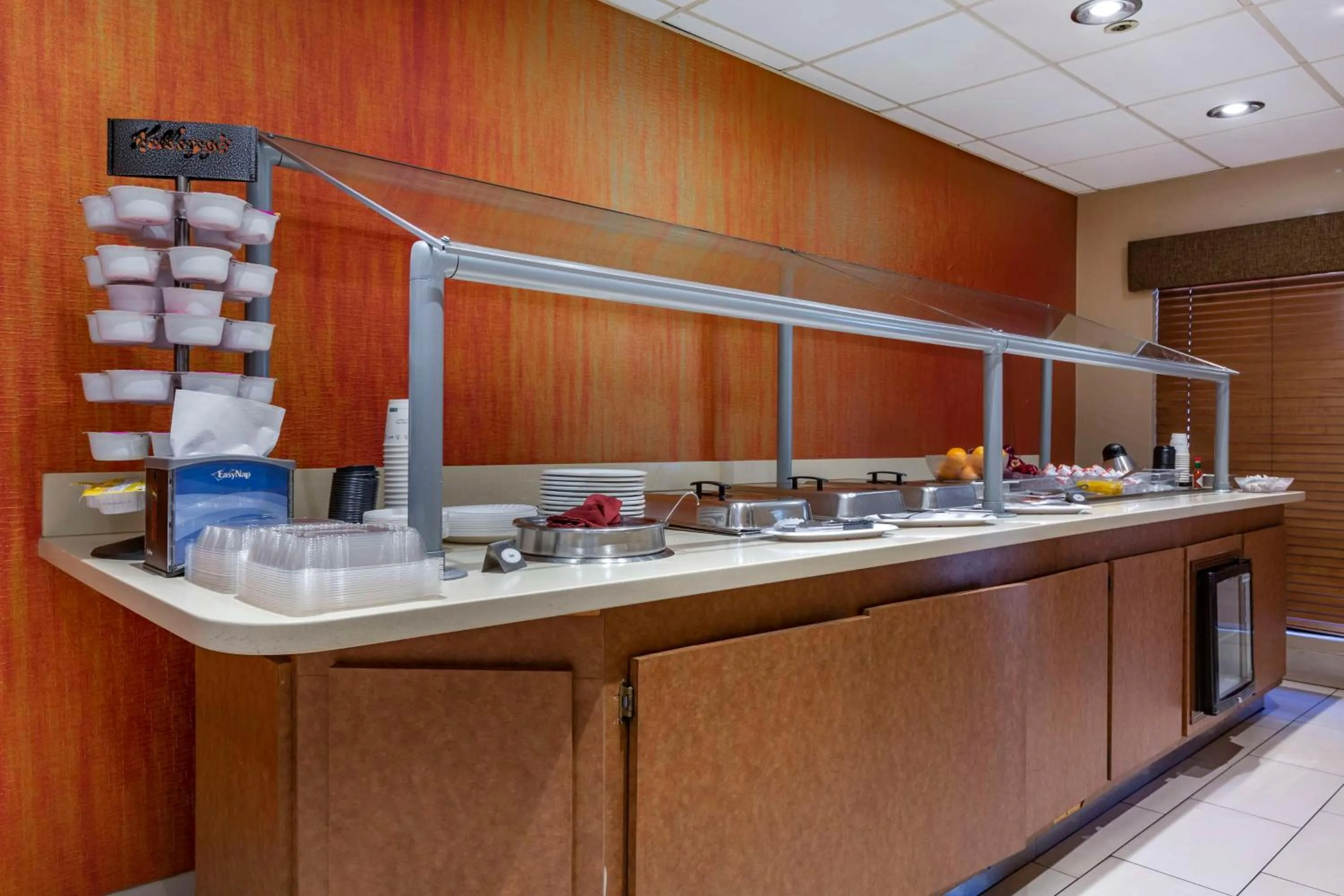 Breakfast in Best Western Plus Scottsdale Thunderbird Suites