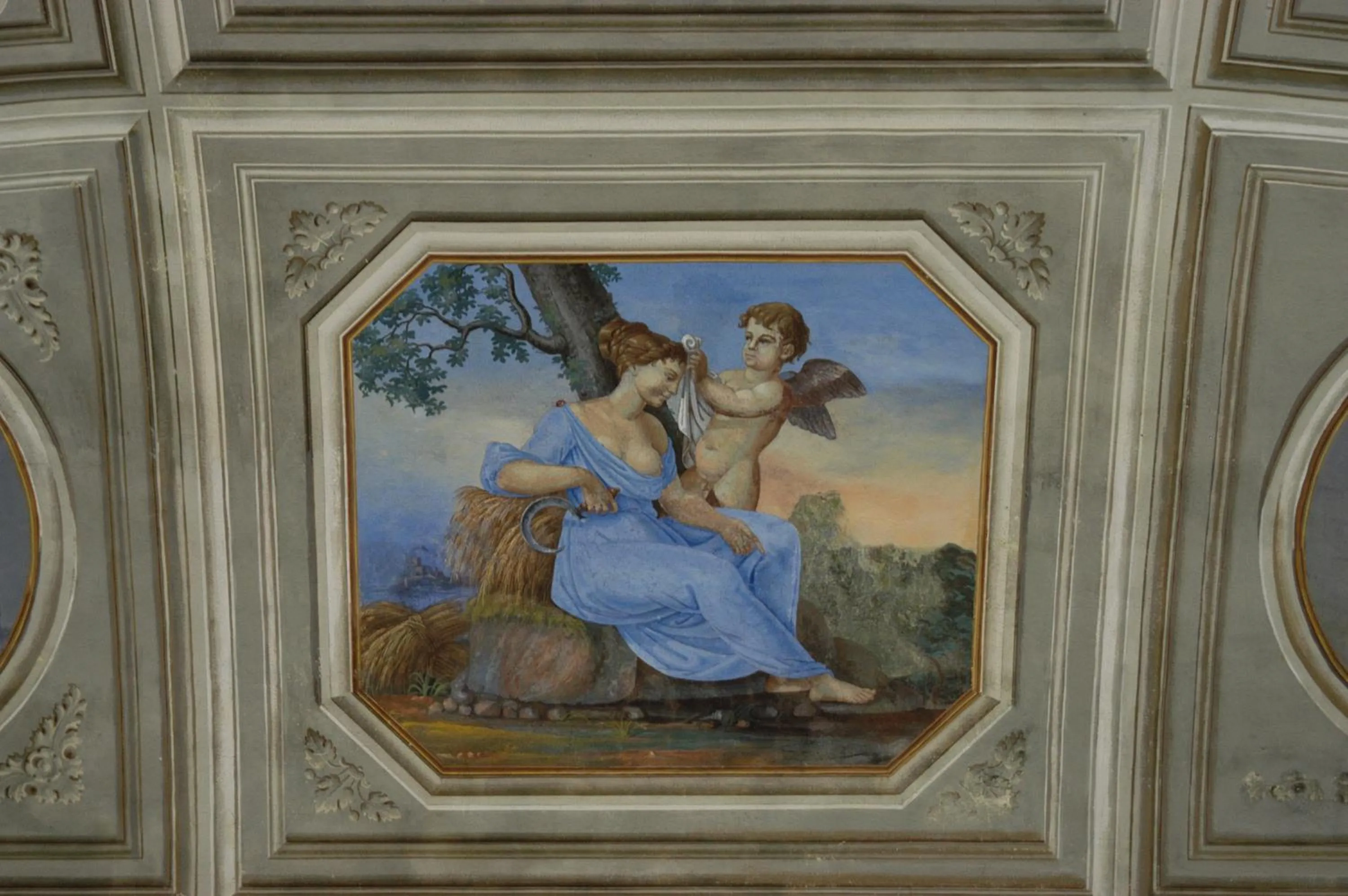 Decorative detail in Villa Palagione Centro Interculturale