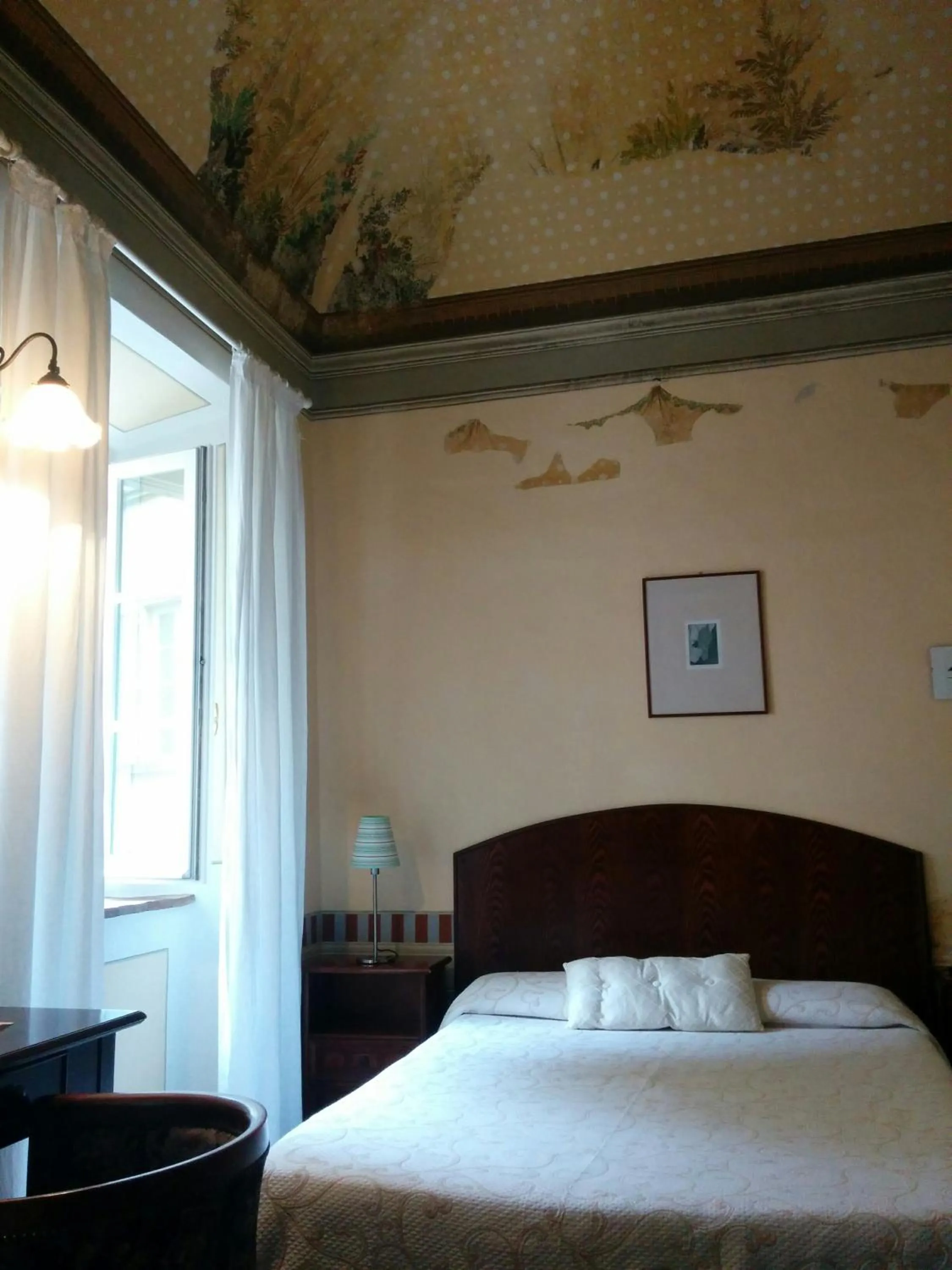 Photo of the whole room, Bed in Villa Palagione Centro Interculturale