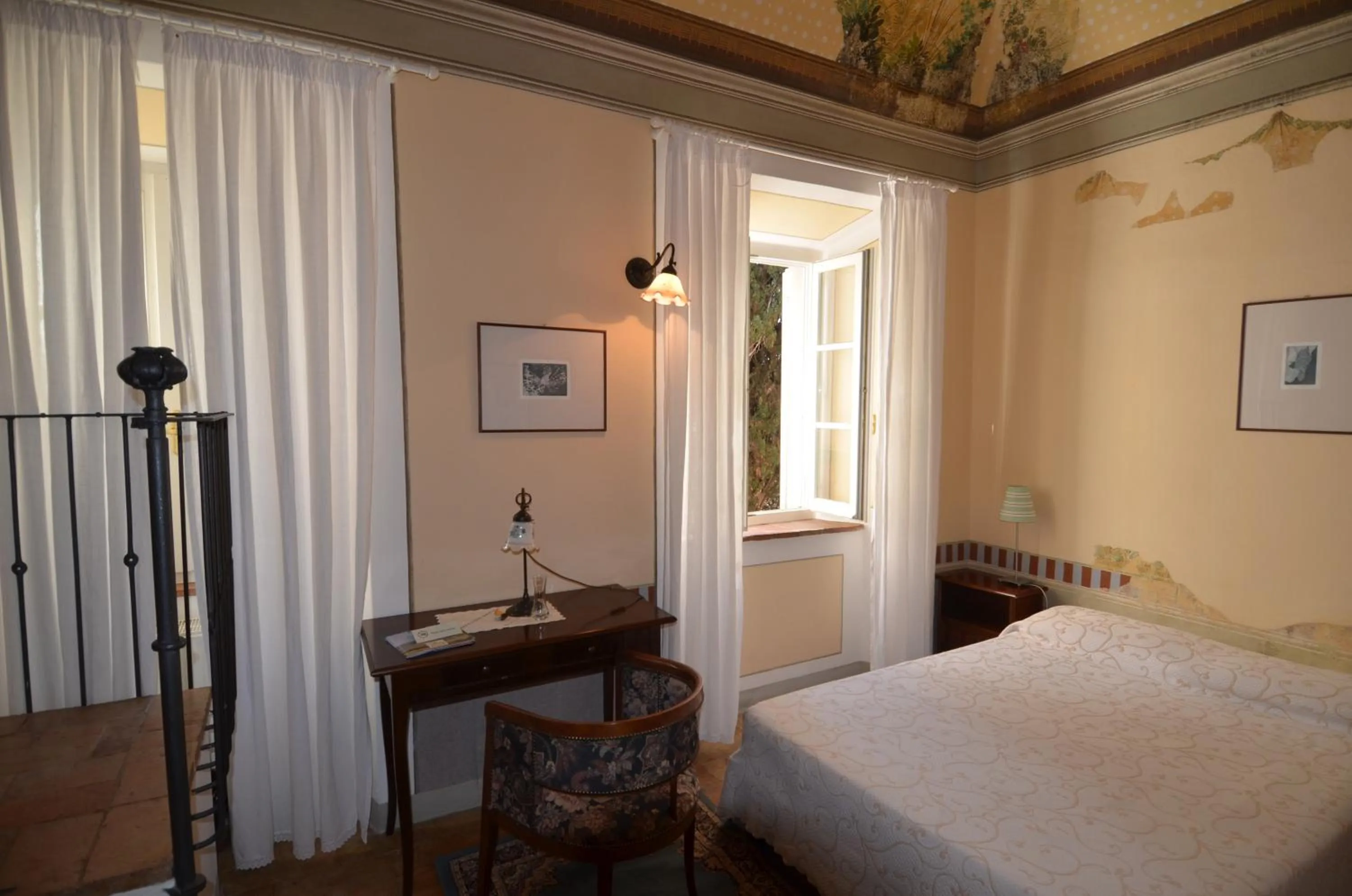 Photo of the whole room, Bed in Villa Palagione Centro Interculturale