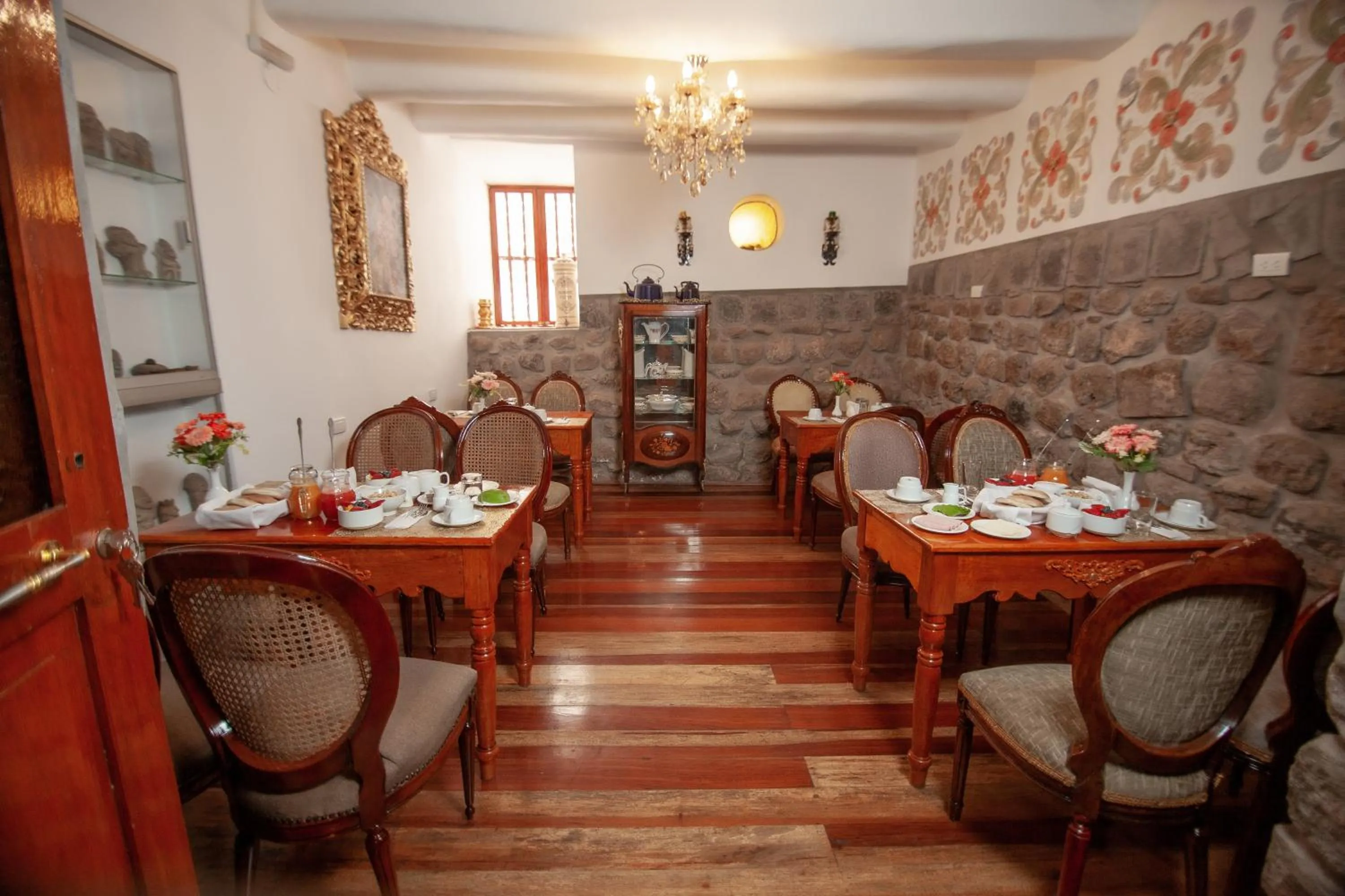 Dining area in Casona Corrales Hotel Boutique