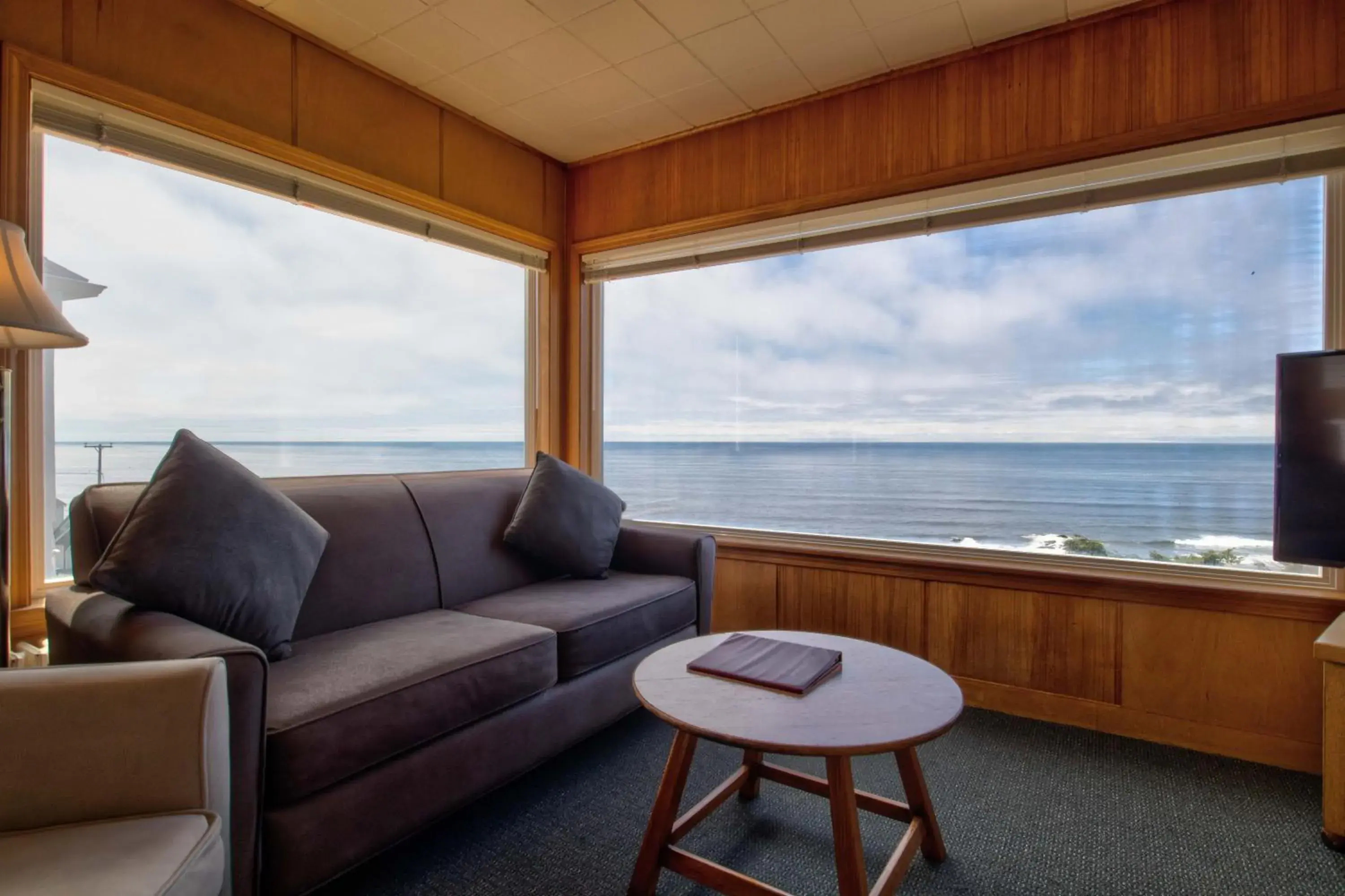 2 bedroom Cottage deluxe with kitchen, Ocean View in Ester Lee Oceanview Inn 2 bedroom Cottage deluxe with kitchen, Ocean View in Ester Lee Oceanview Inn