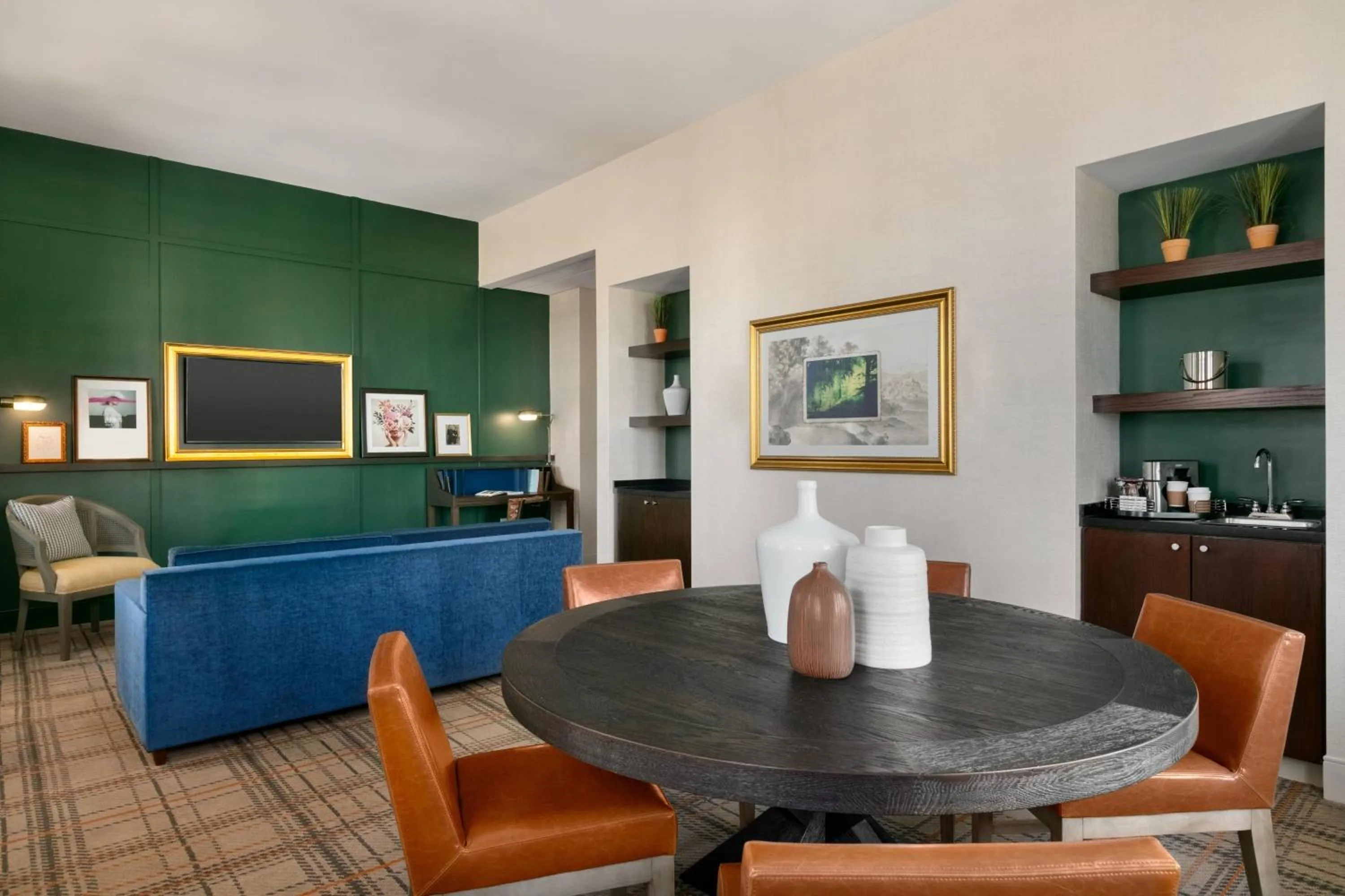 Bedroom in Glenn Hotel, Autograph Collection