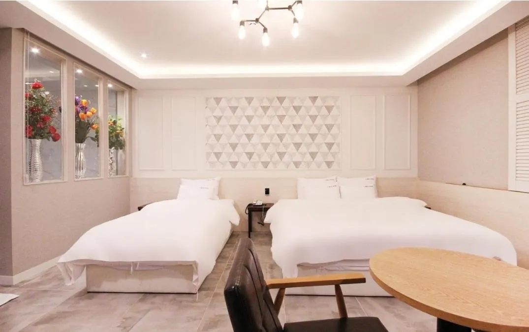 Bed in 포항 죽도시장 이데아 호텔