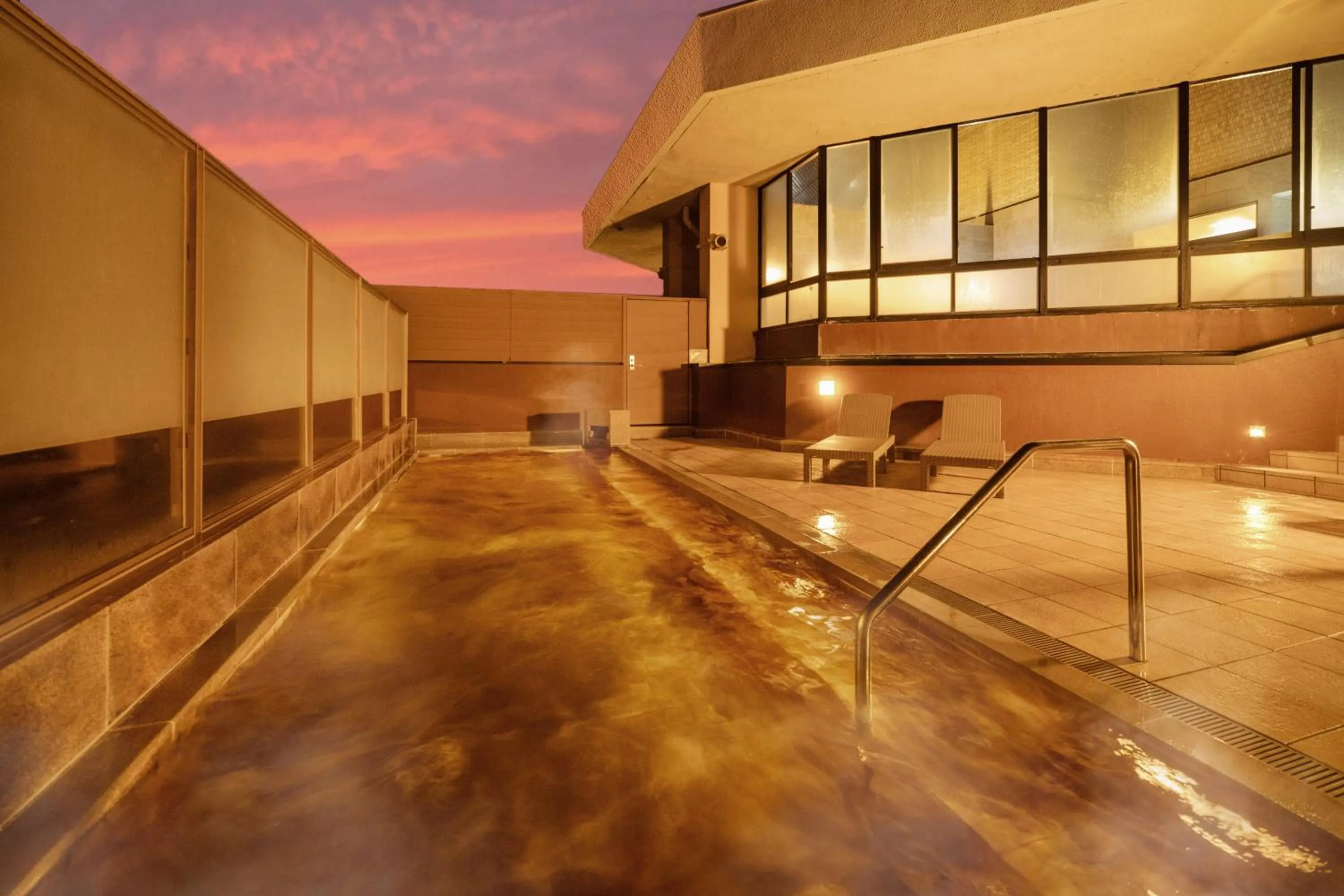Open Air Bath in KAMENOI HOTEL Chitamihama