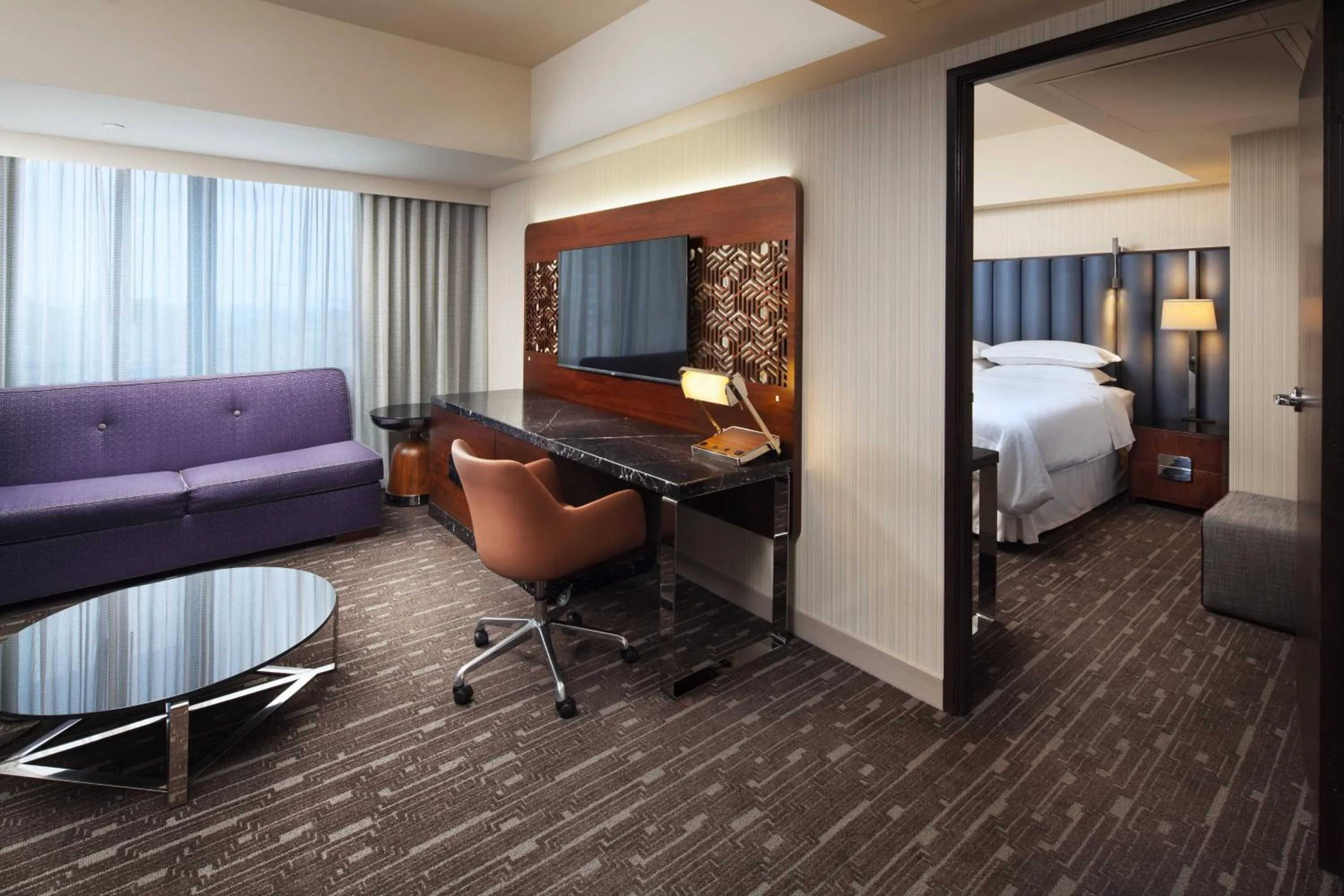 Bedroom, Bed in Sheraton Grand Los Angeles